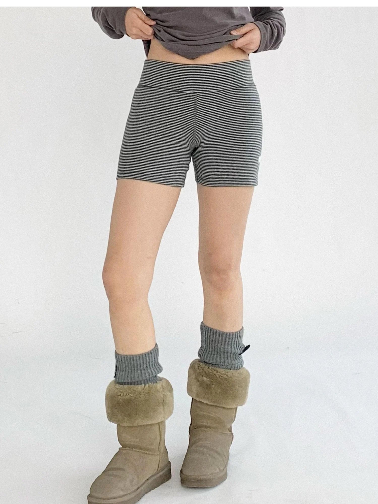 Vintage American Stretch Yoga Shorts Low Waist