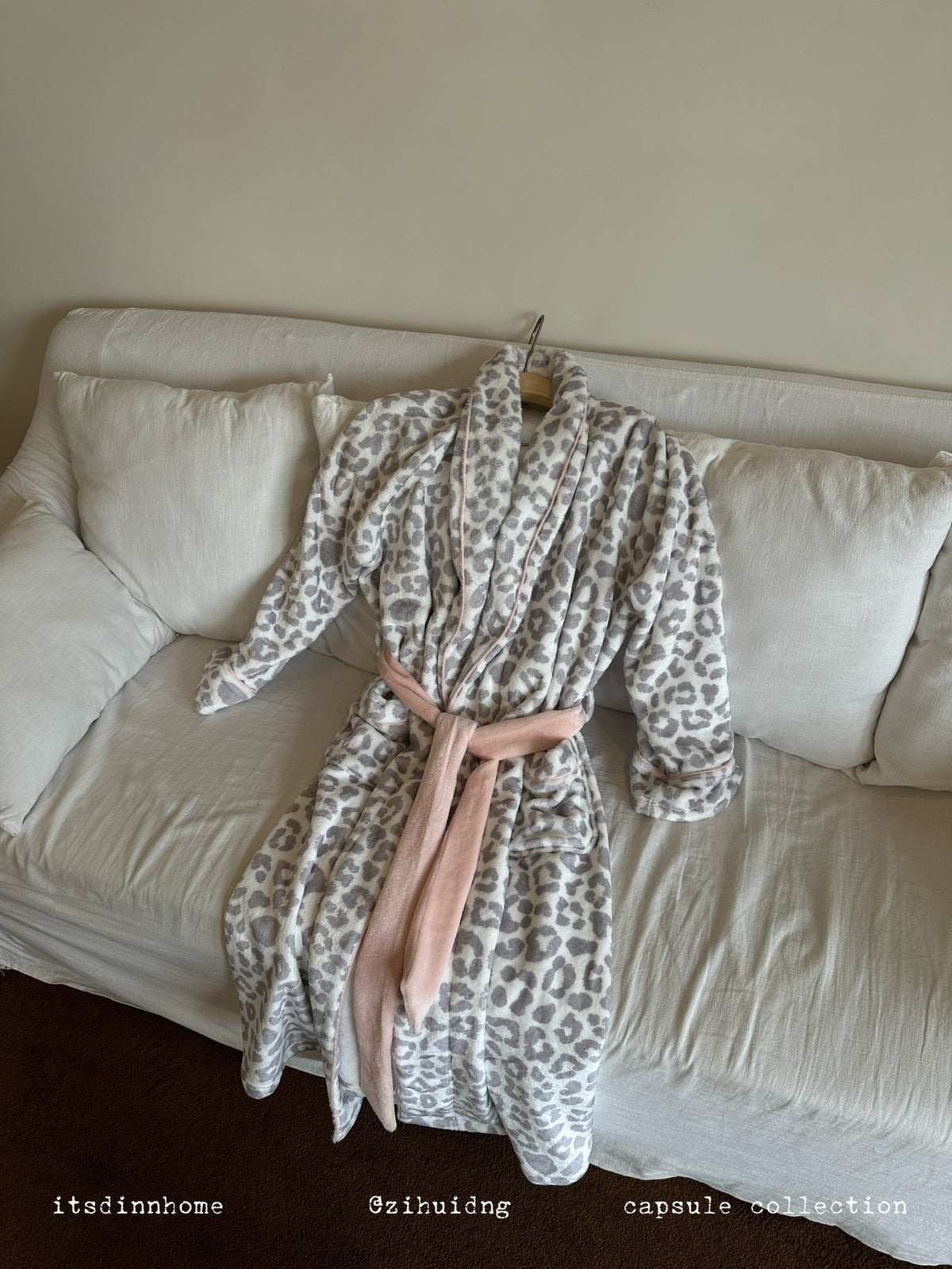 itsdinn Gray Pink Leopard Print Women&