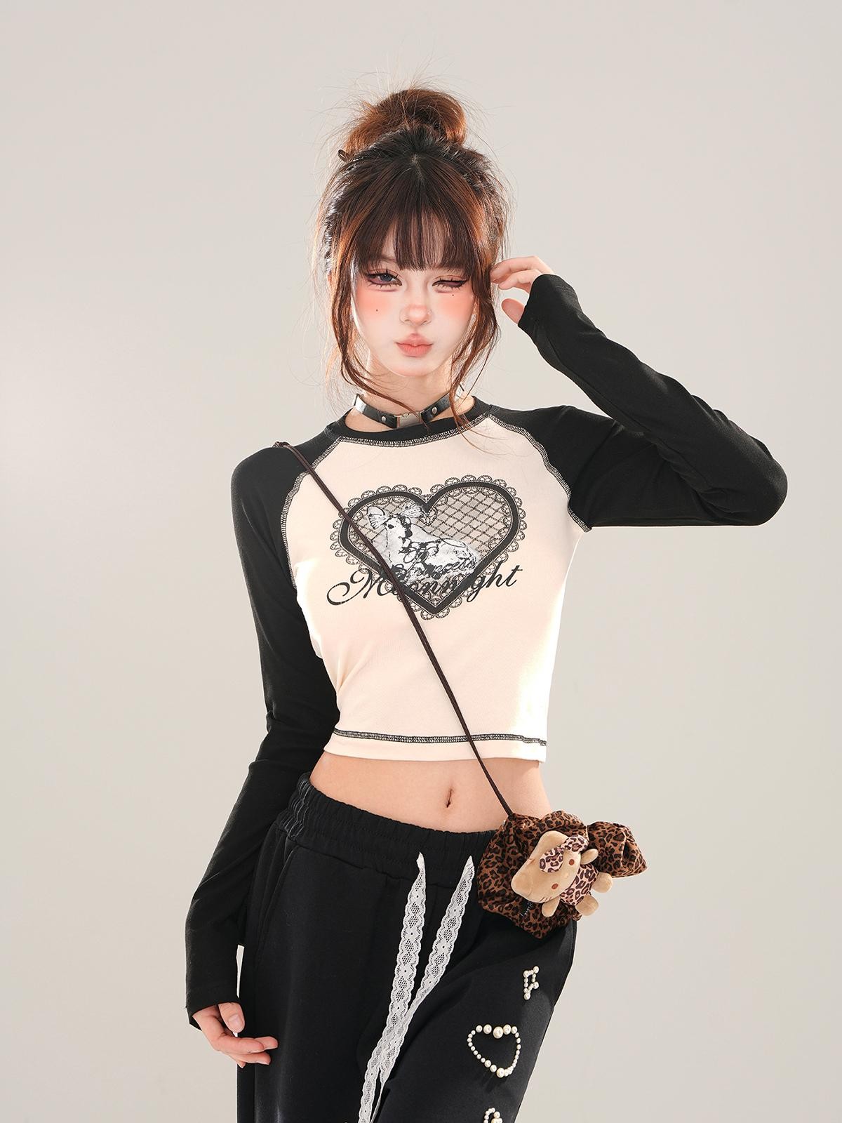 kelly kitty Animal Print Crew Neck Raglan Women&