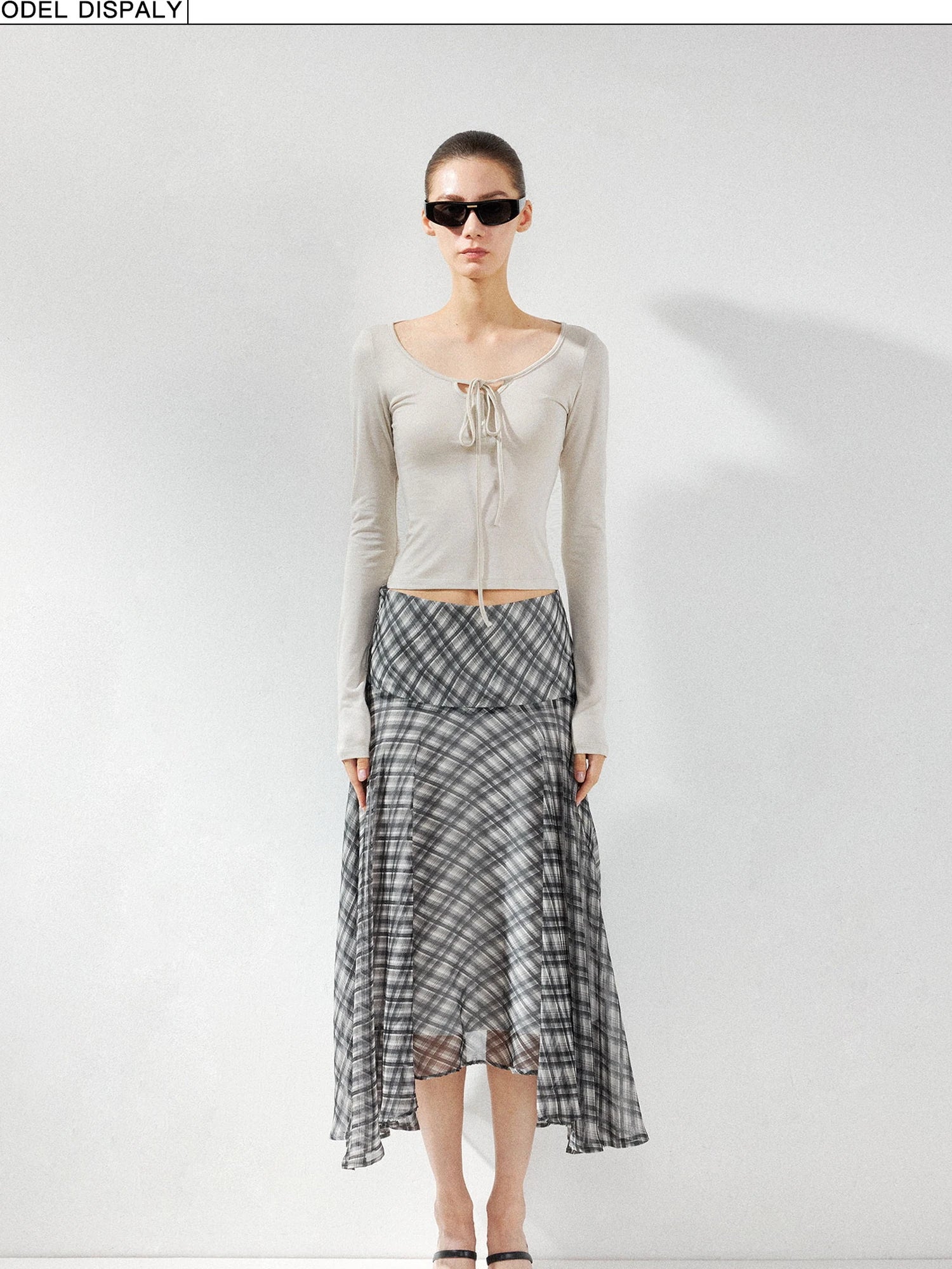 kvkv Checkered Asymmetrical Hem Flowy Skirt