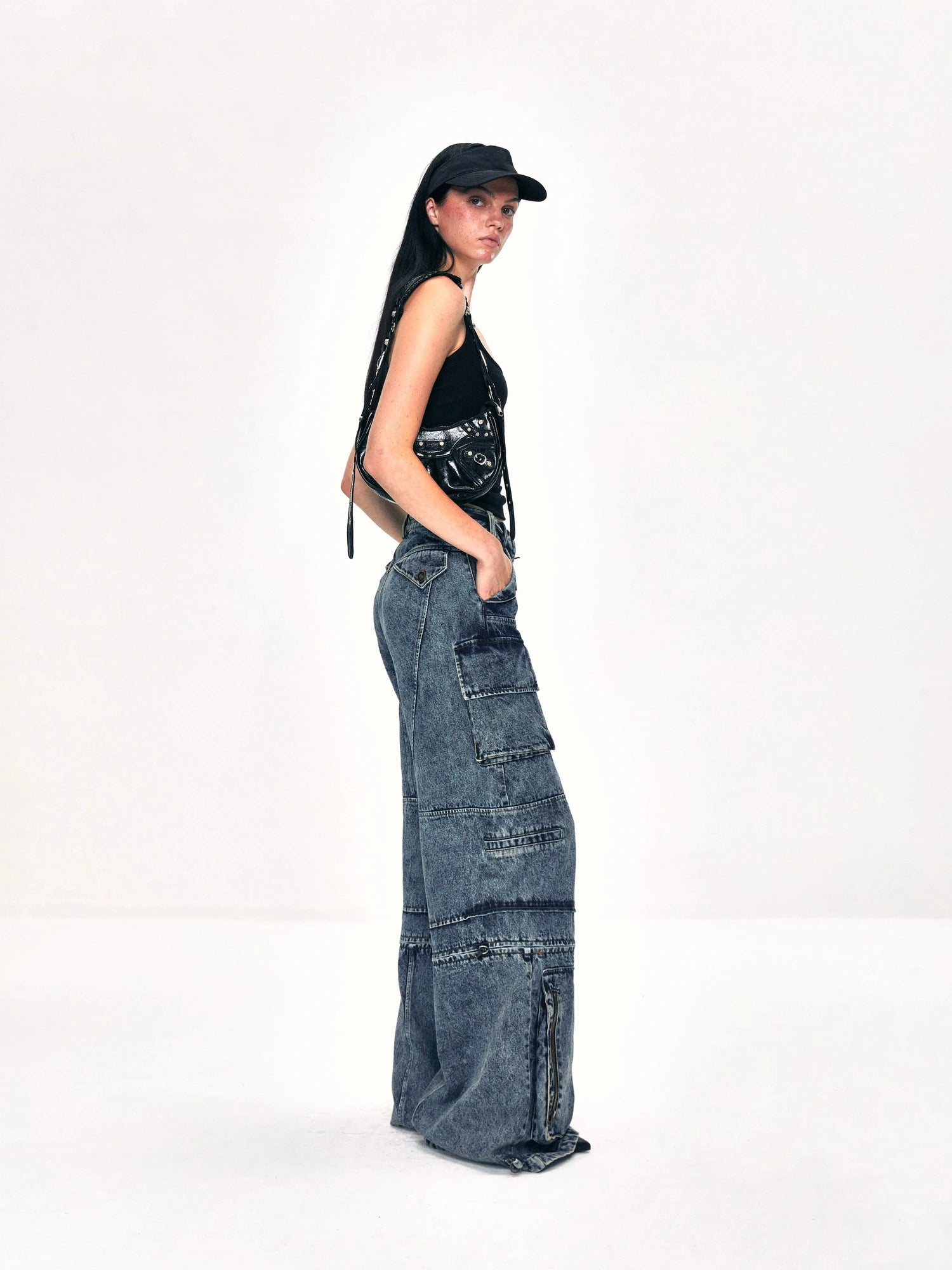 kvkv Convertible Washed Cargo Capri Jeans