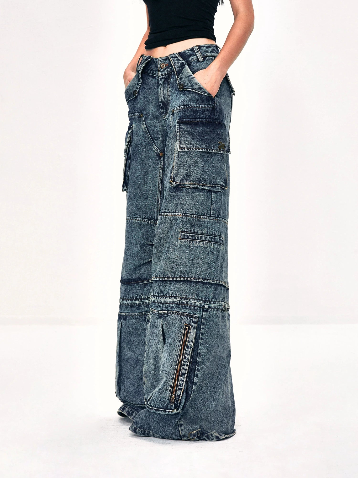 kvkv Convertible Washed Cargo Capri Jeans