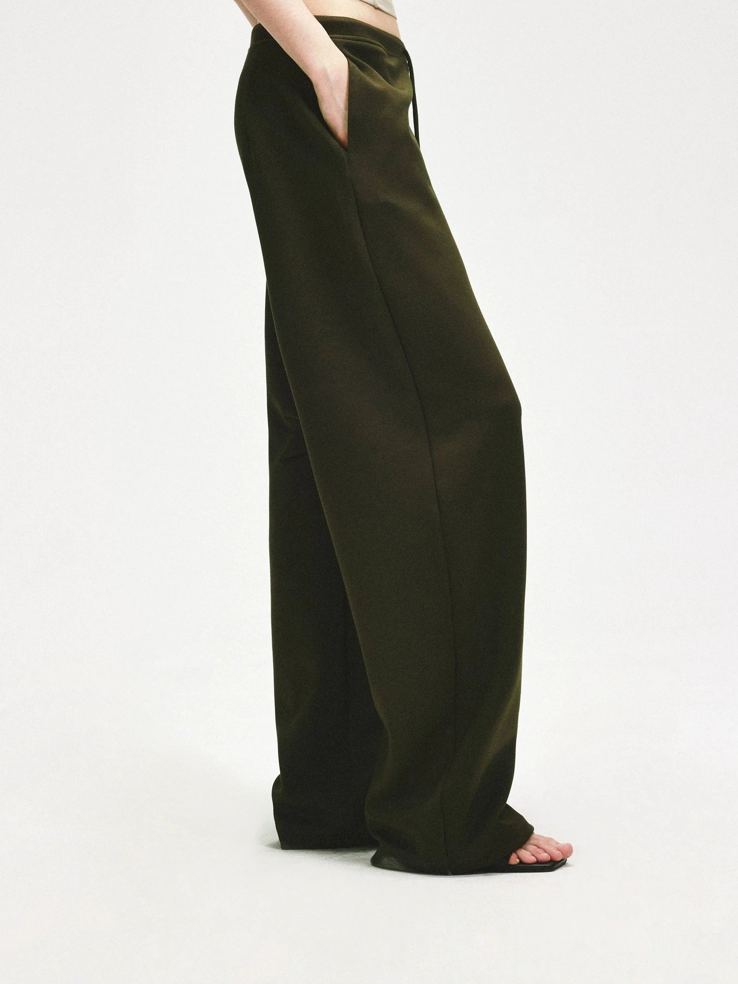 KVKV Yoga Clothing Brand - Curved Low Rise Olive Green Banana Pants