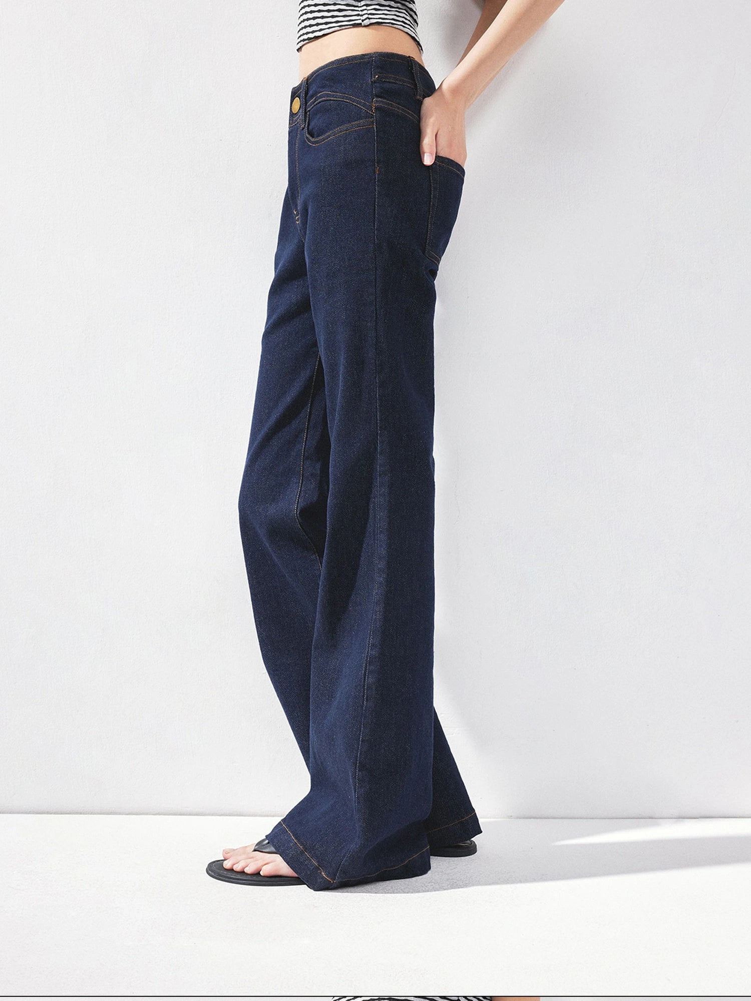 kvkv Curved Waist Bootcut Denim Trousers