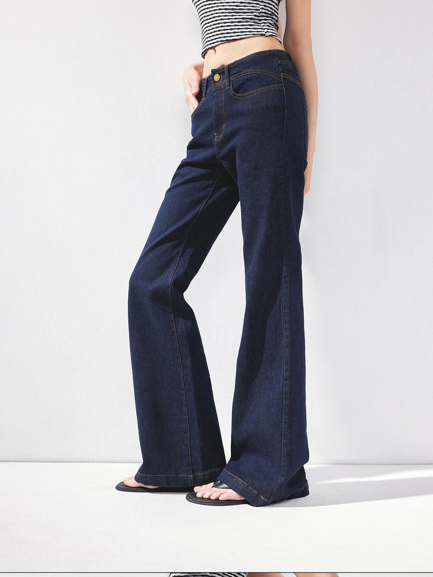 kvkv Curved Waist Bootcut Denim Trousers