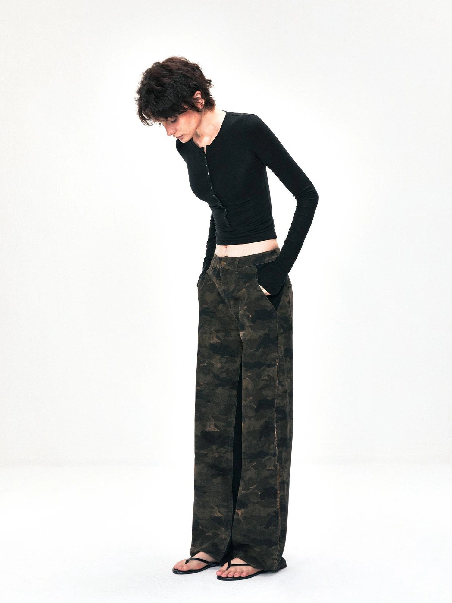 kvkv Deconstructed Camo Cargo Pants With Adjustable Zip