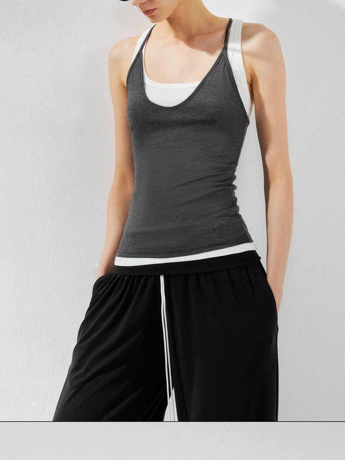 kvkv Deep Gray Contrast Faux Two Piece U Neck Women&
