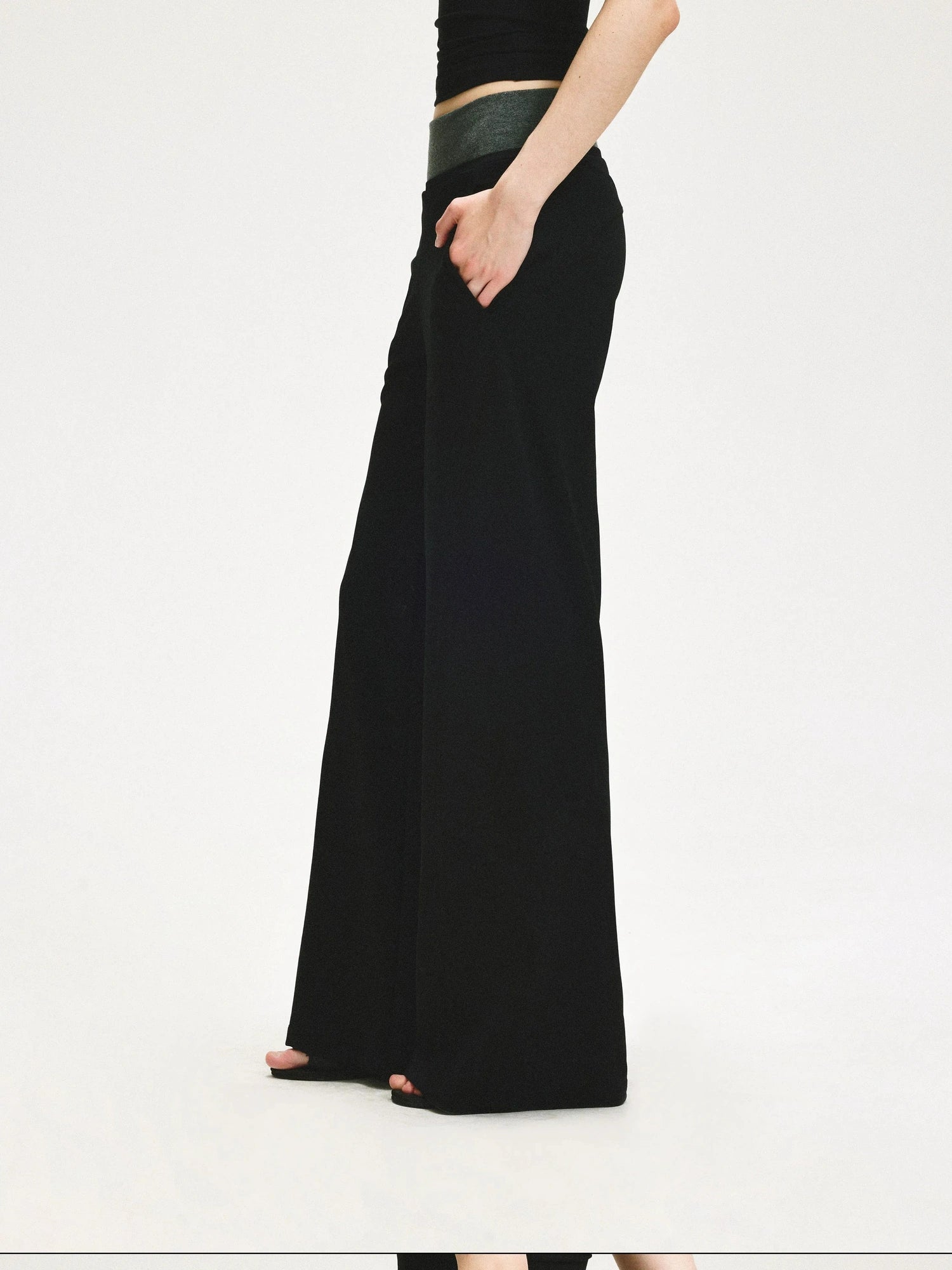 KVKV Yoga Clothing Brand - Double Waistband Loose Fit Sweatpants