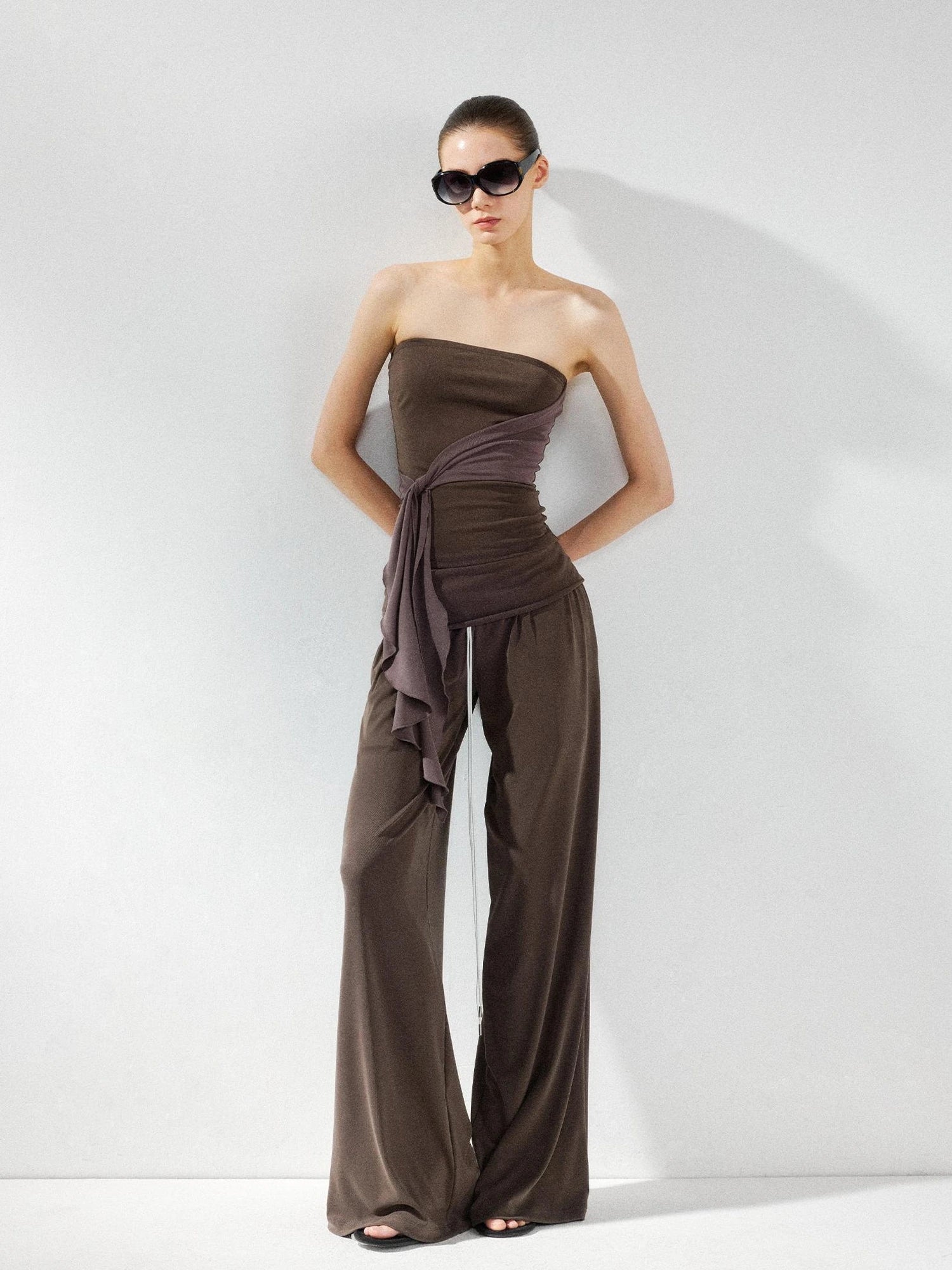 kvkv Gray Brown Ribbed Cut Out Fitted Yoga Top