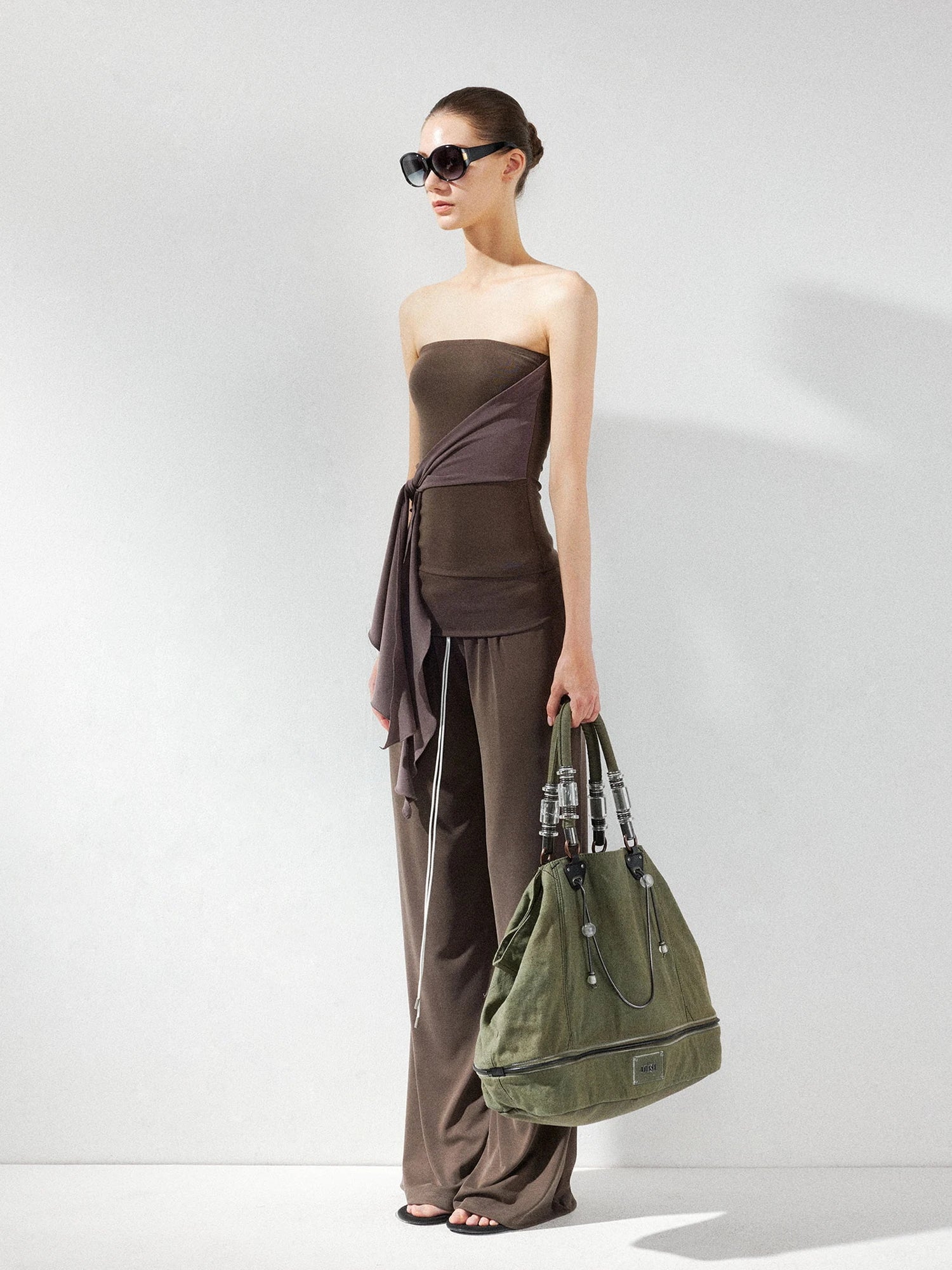 kvkv Gray Brown Ribbed Cut Out Fitted Yoga Top