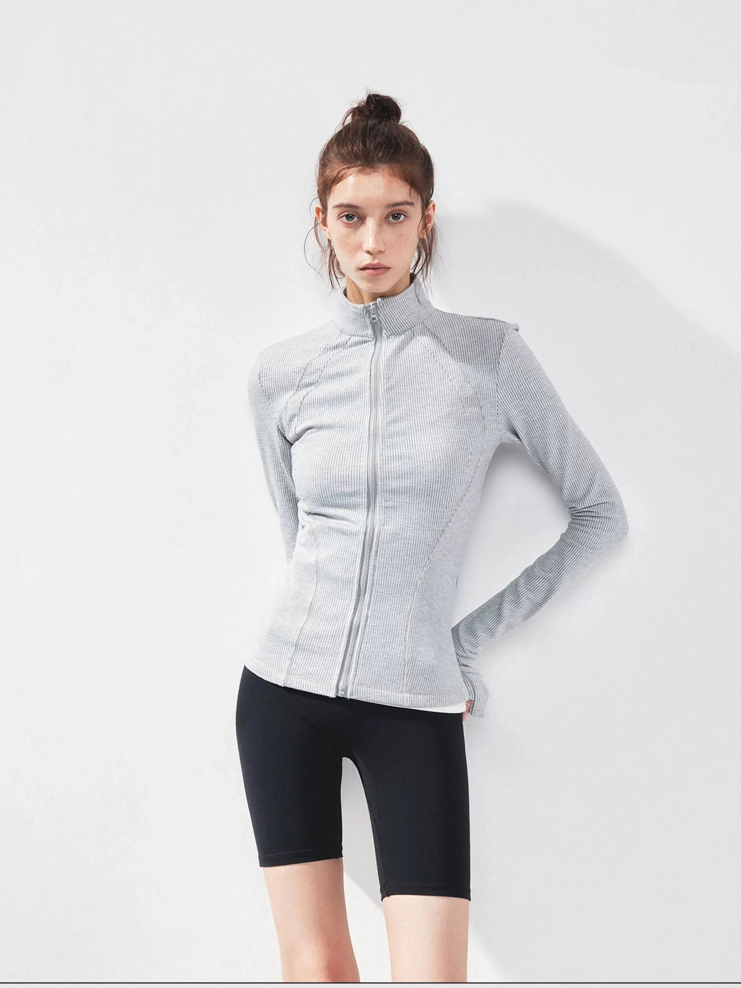 kvkv Gray Zip Fit Yoga Jacket