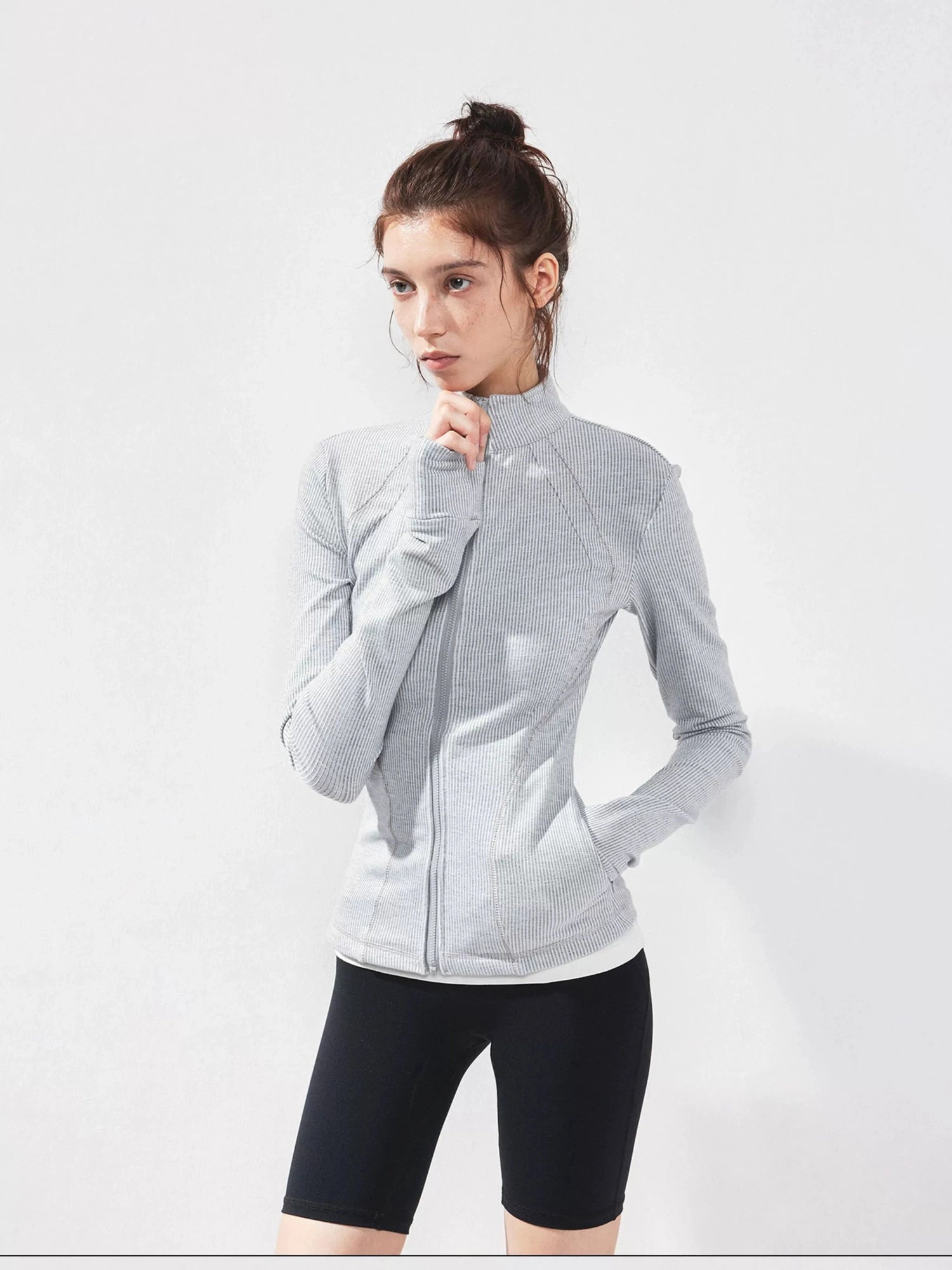 kvkv Gray Zip Fit Yoga Jacket