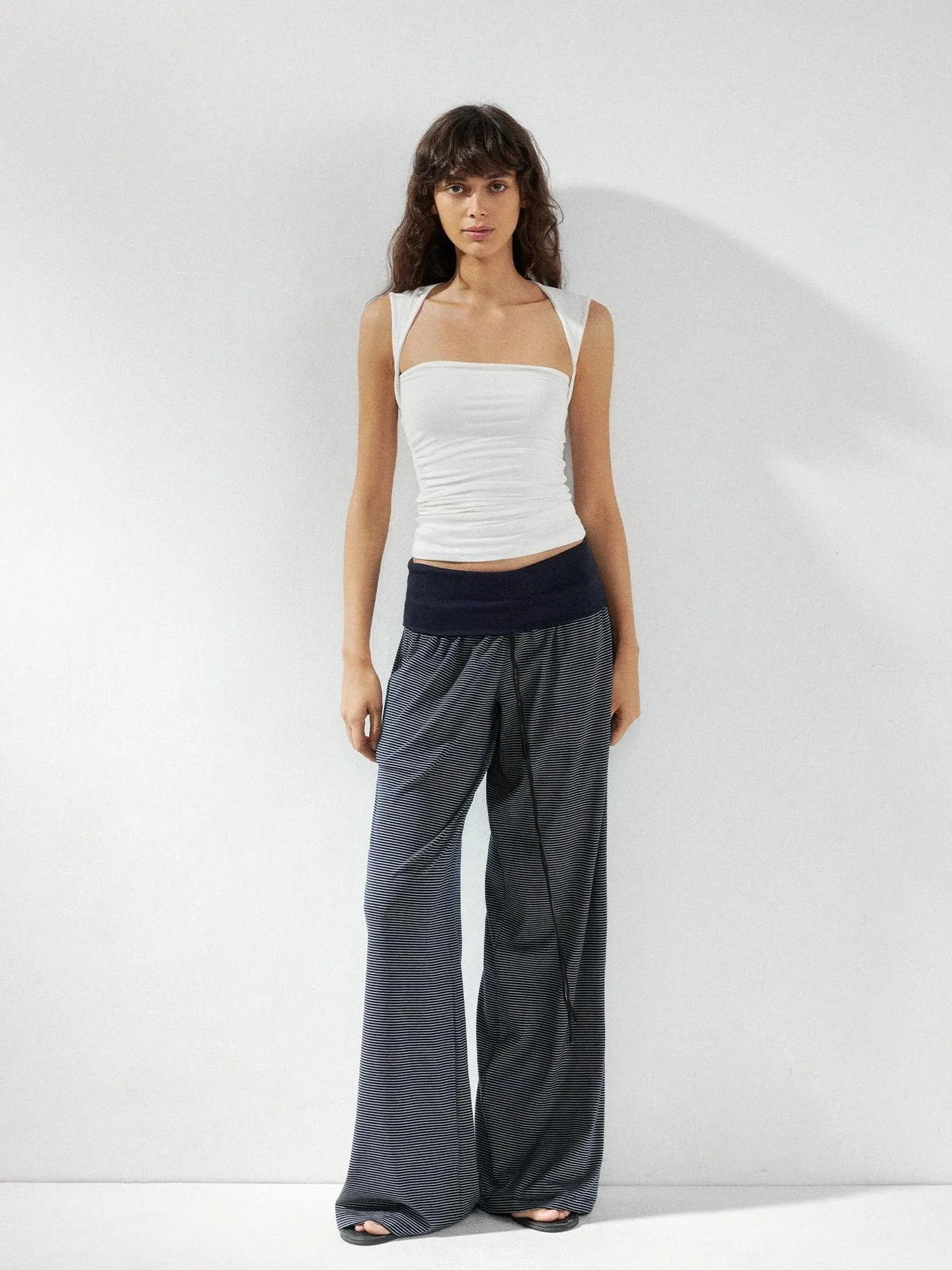 kvkv Low Rise Flared Yoga Pants With Folded Waist