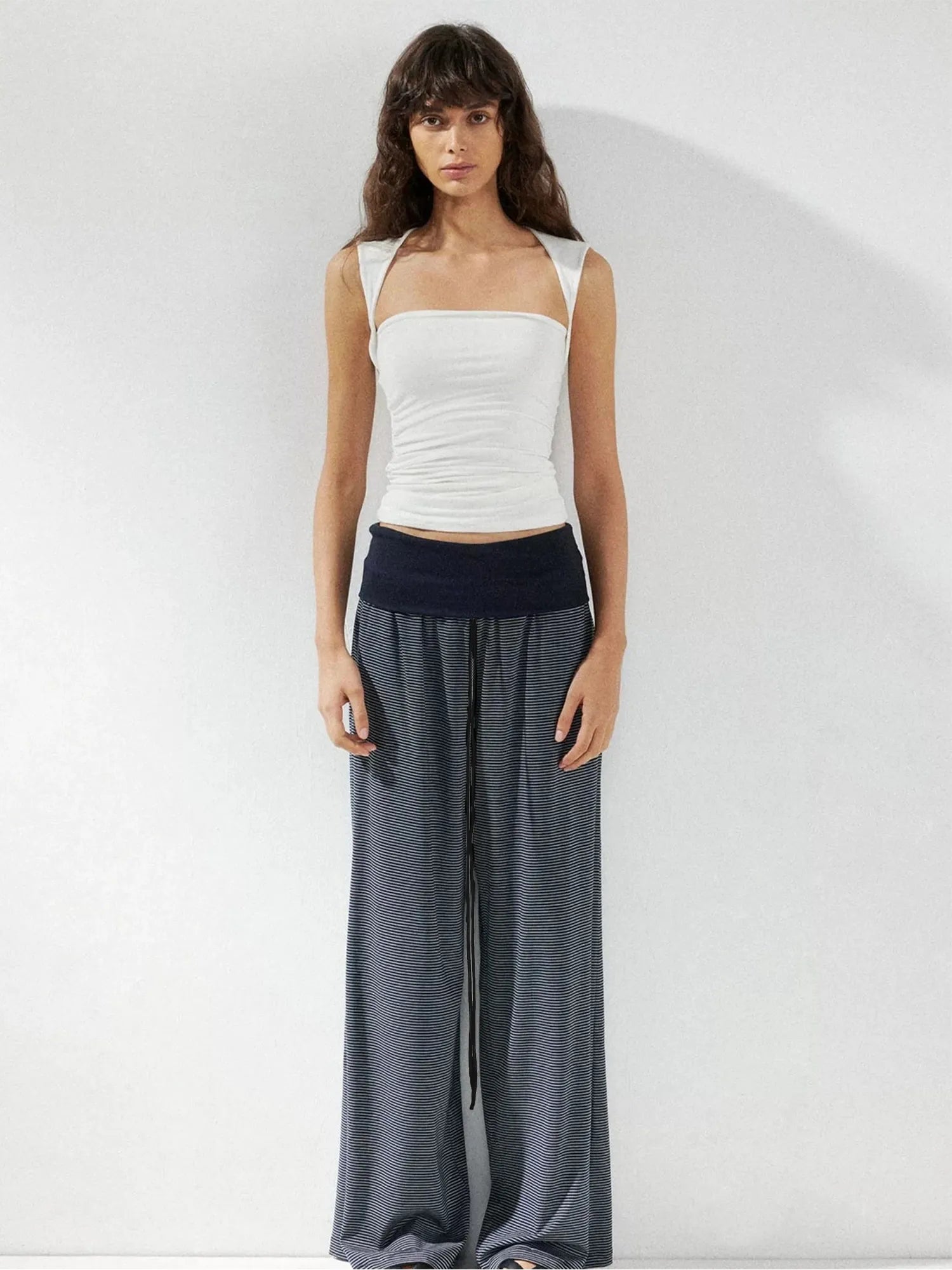 kvkv Low Rise Flared Yoga Pants With Folded Waist