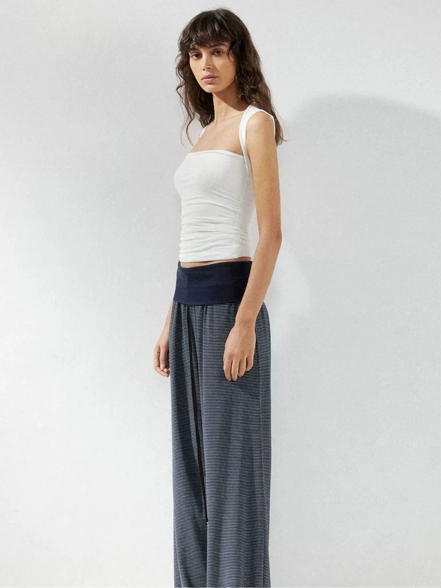 kvkv Low Rise Flared Yoga Pants With Folded Waist