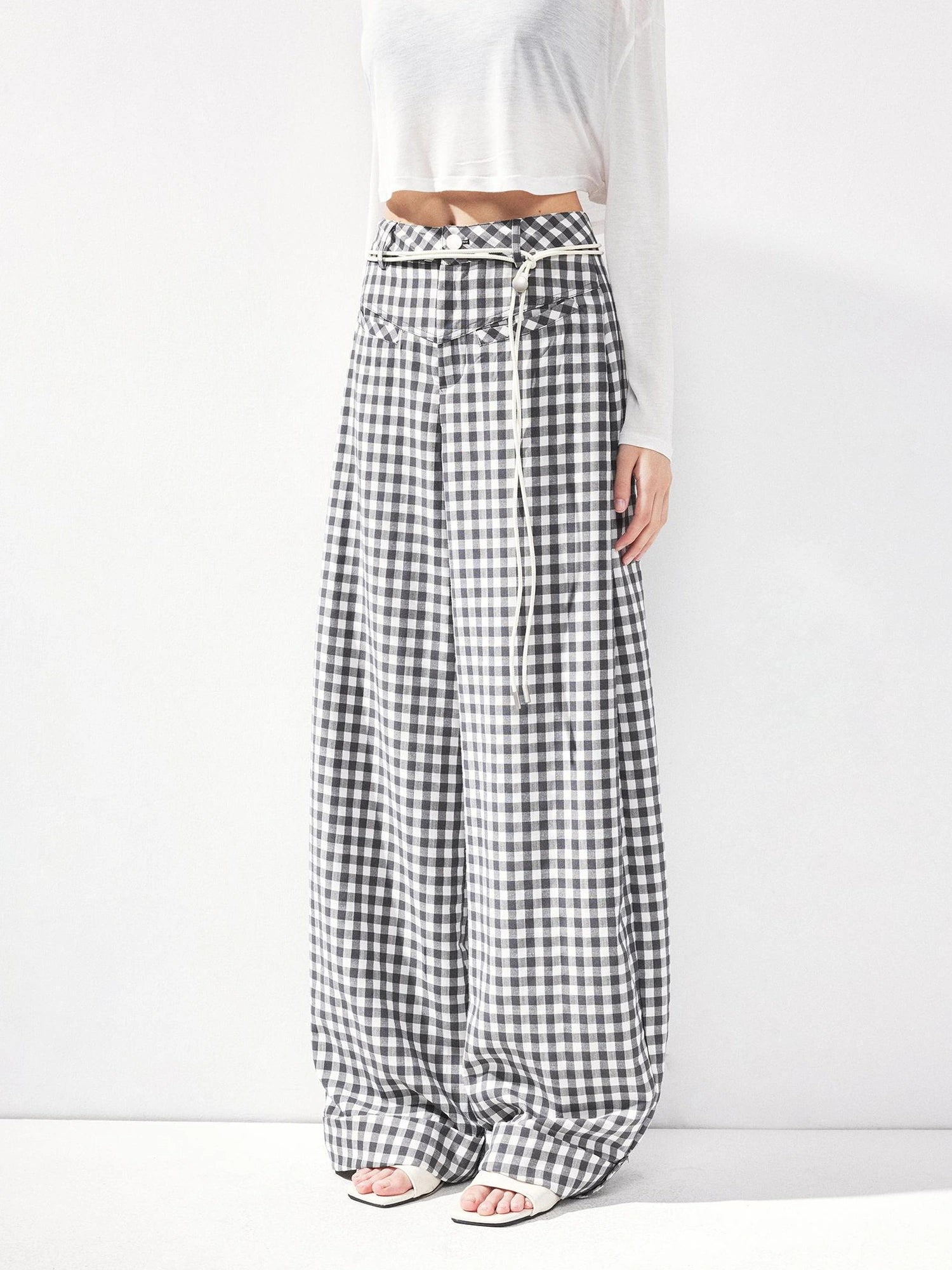 kvkv Low Waist Textured Check Wide Leg Trousers