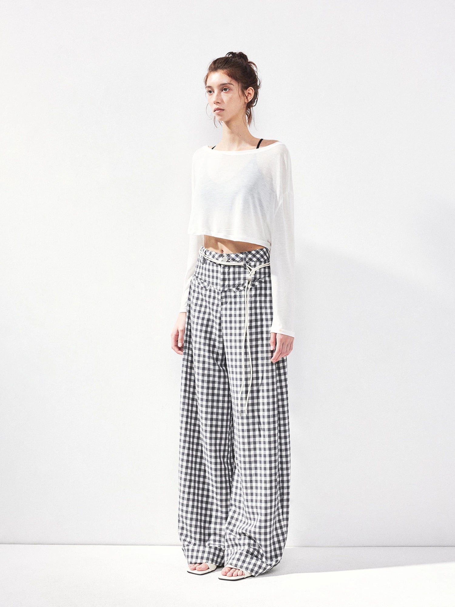 kvkv Low Waist Textured Check Wide Leg Trousers