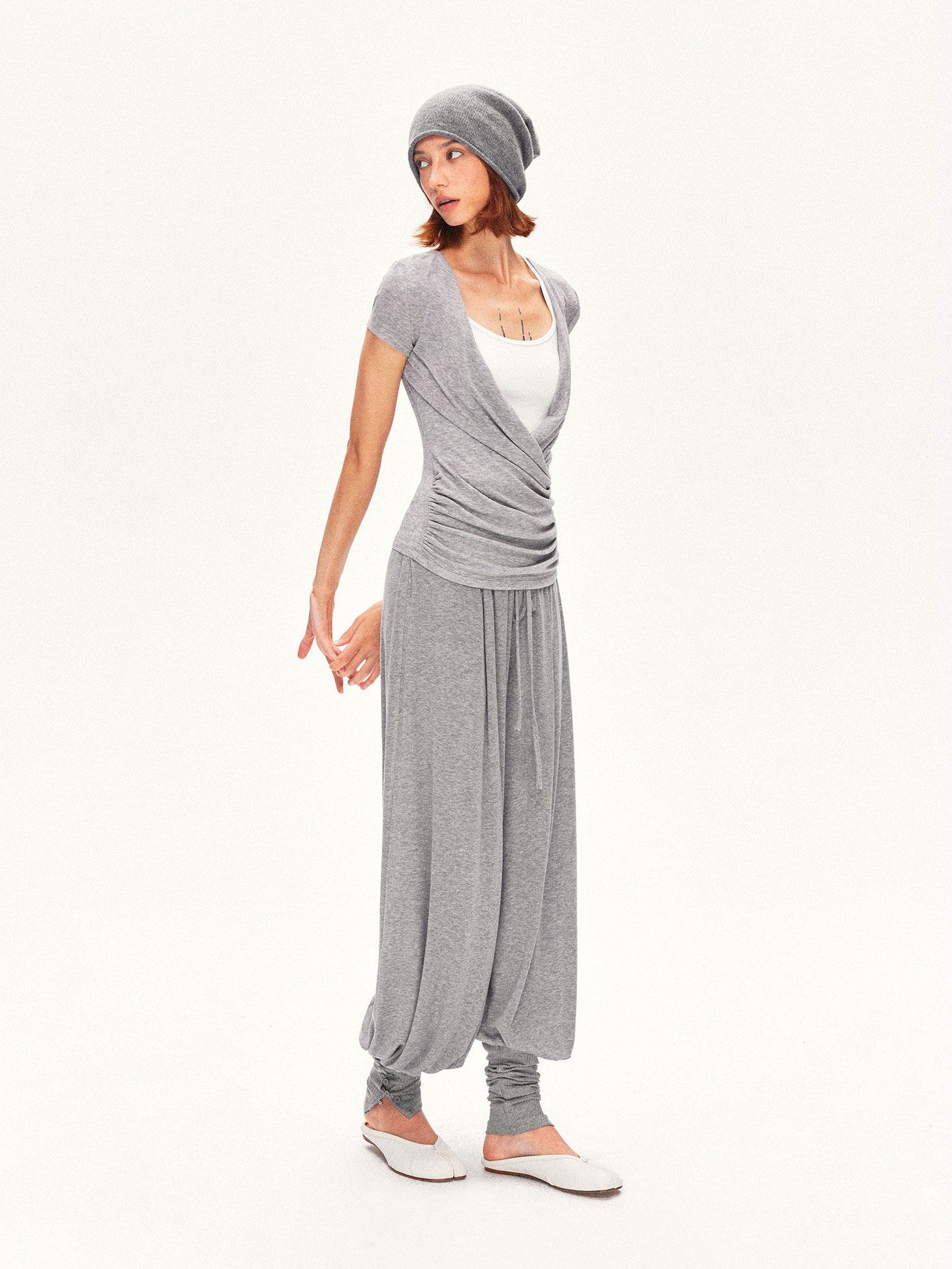 kvkv Pleated V-neck Heather Gray Women&