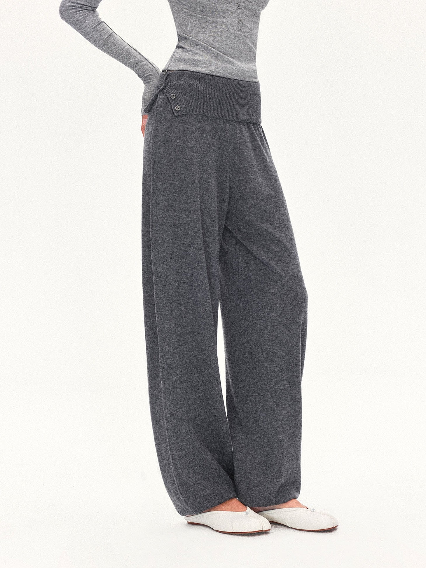 kvkv Side Slit Foldover Detachable Stirrup Women&