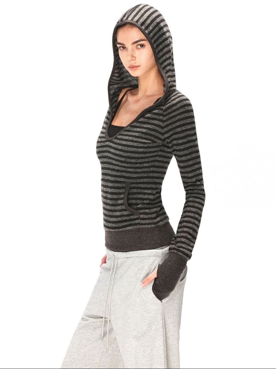 kvkv Soft Acrylic Wool Blend Slim Fit Hooded V Neck Striped Unisex Black Gray T-Shirt