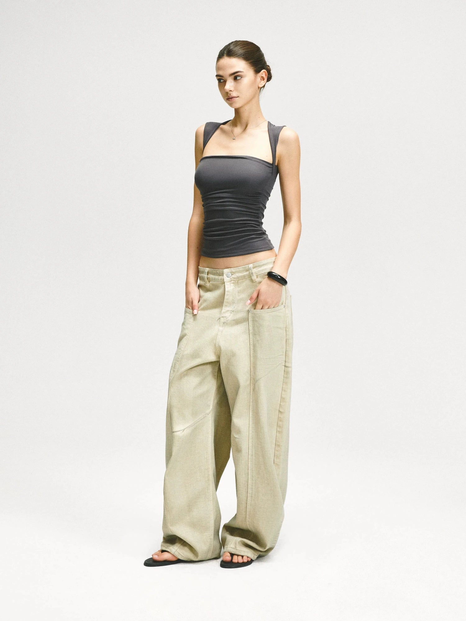 KVKV Yoga Clothing Brand - Square Neck Pleated Tank Top