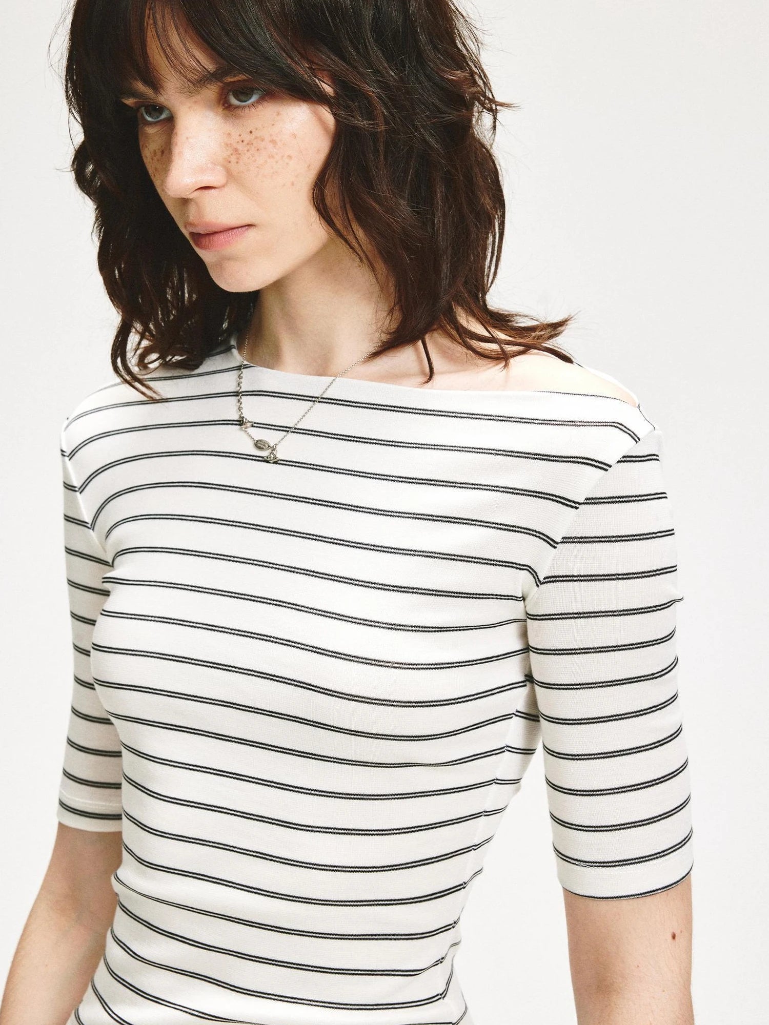 KVKV Yoga Clothing Brand - Stripe Stretch Fitted Mid Sleeve Tee