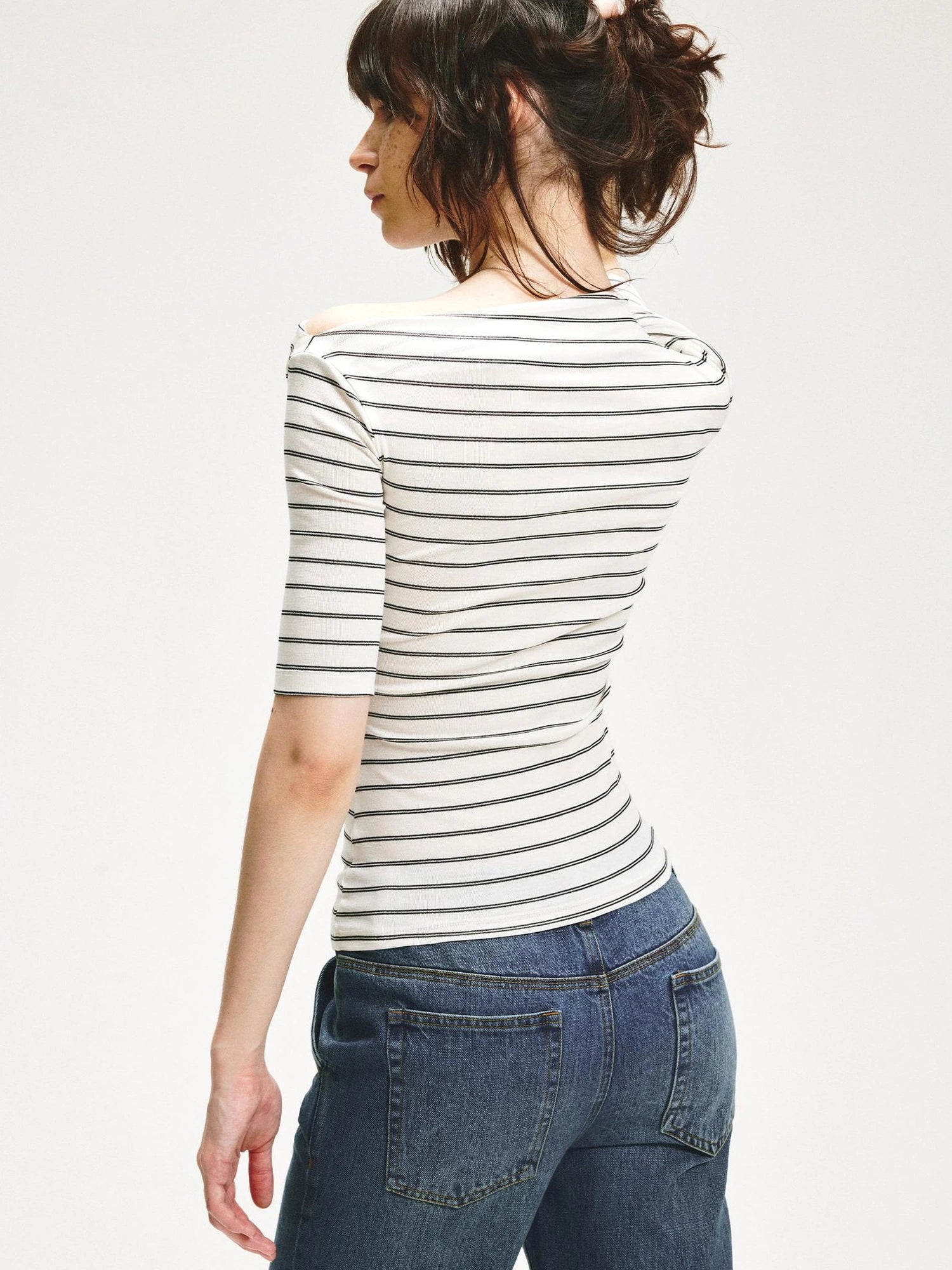 KVKV Yoga Clothing Brand - Stripe Stretch Fitted Mid Sleeve Tee