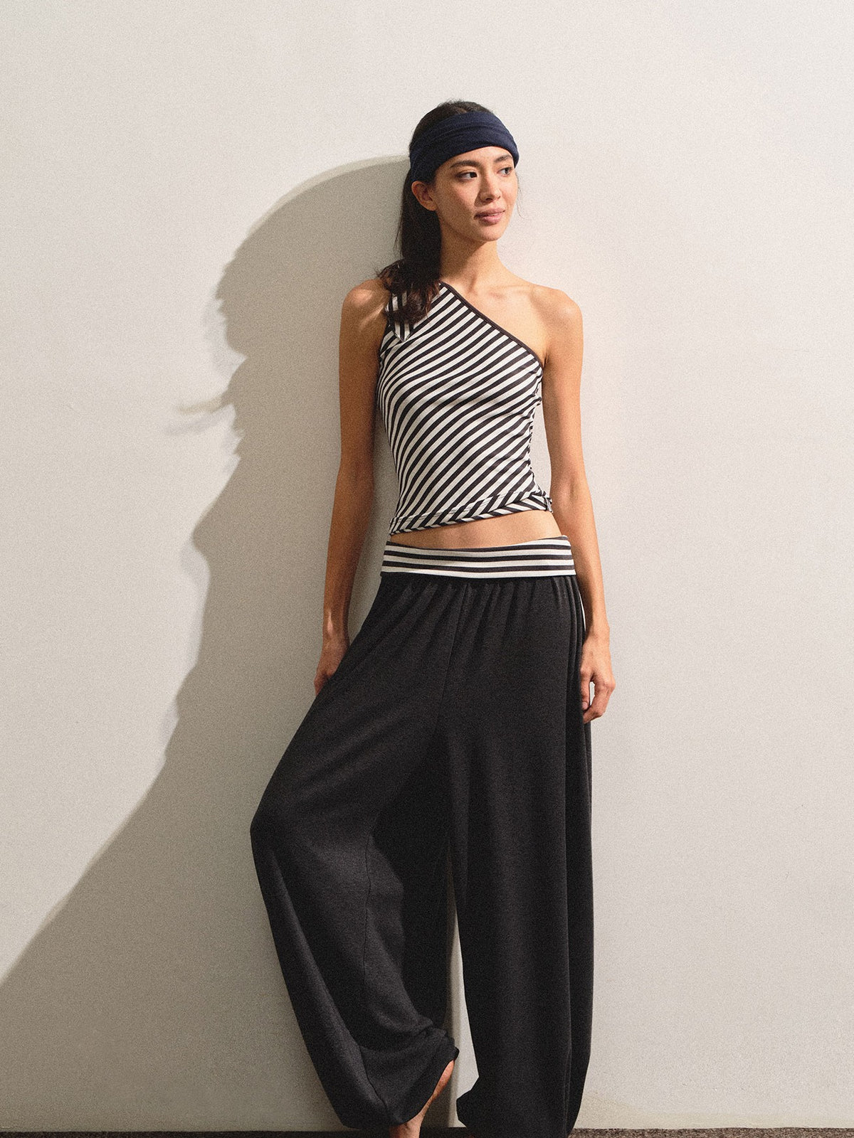 kvkv Striped Waistband Dark Grey Loose Tapered Skin Feel Women&