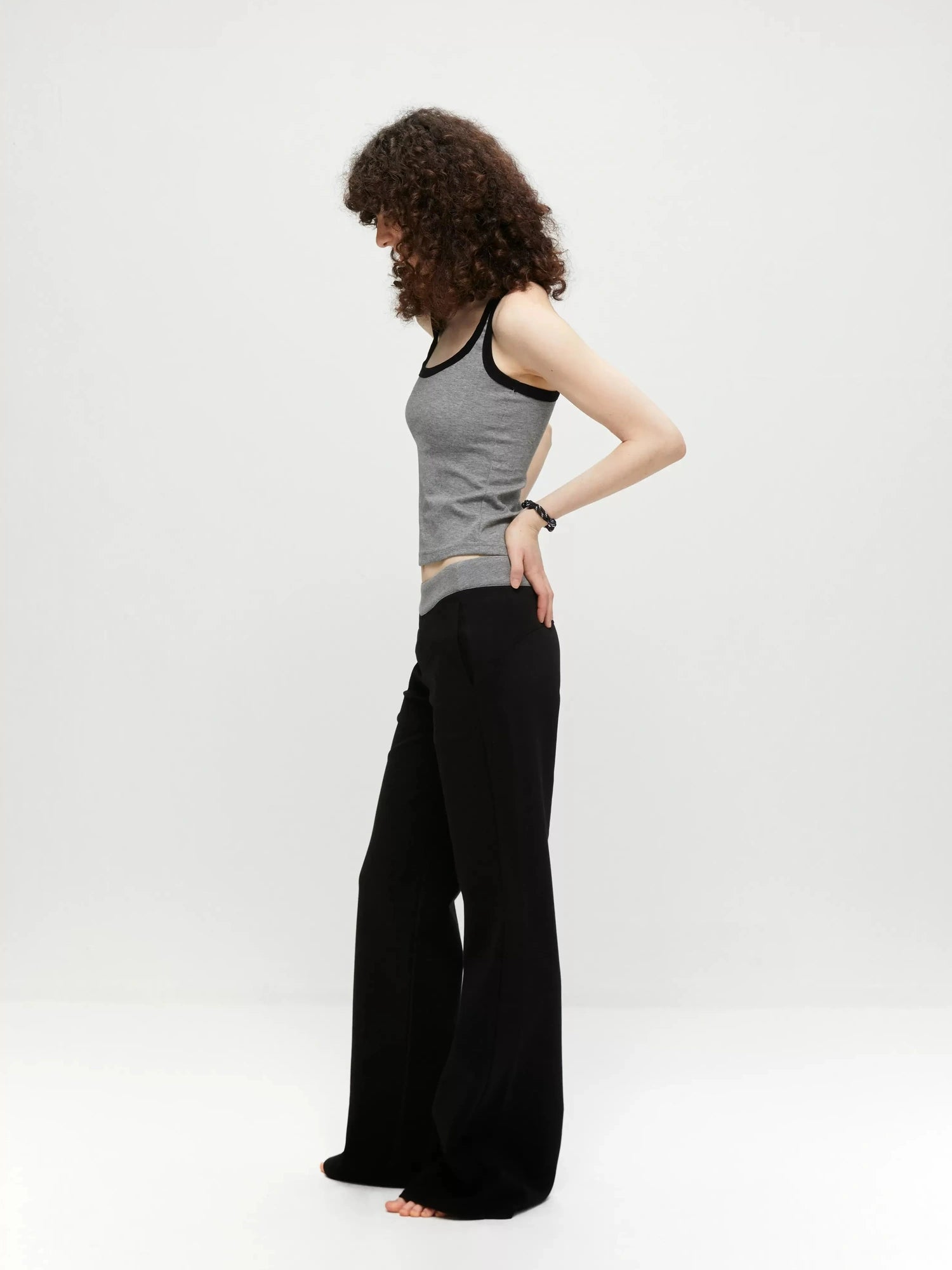 kvkv V-Neck Yoga Tank Top