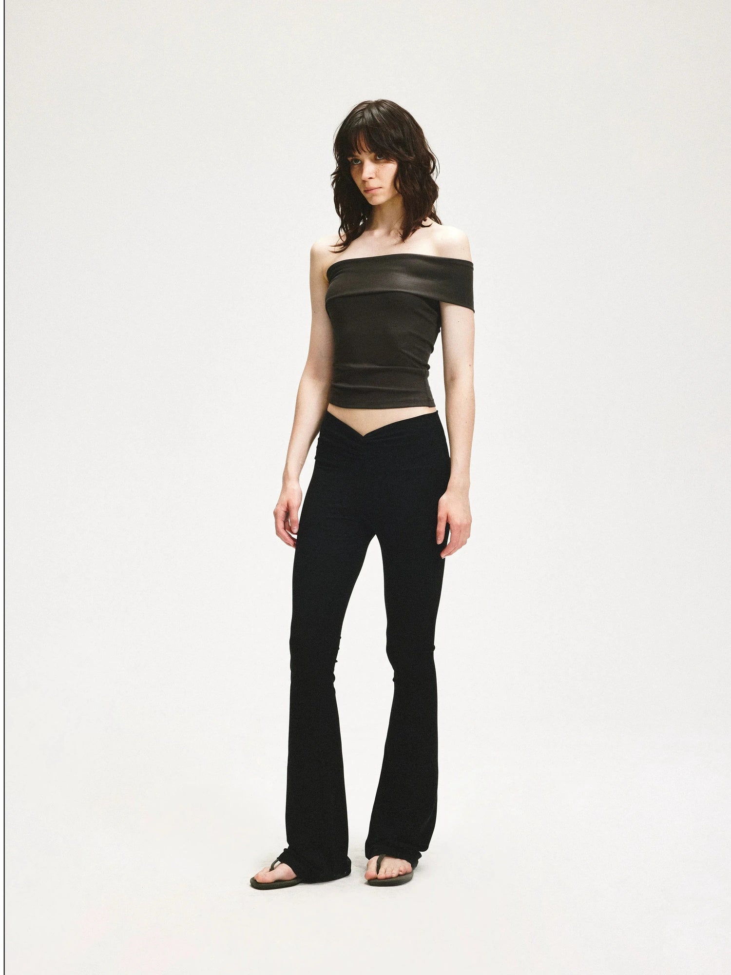 KVKV Yoga Clothing Brand - V Wrinkle Flared Yoga Pants