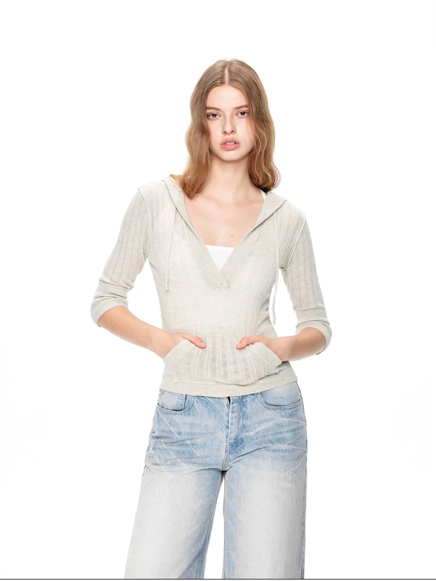 kvkv Vintage V-neck Cropped Cable Knit Sweater