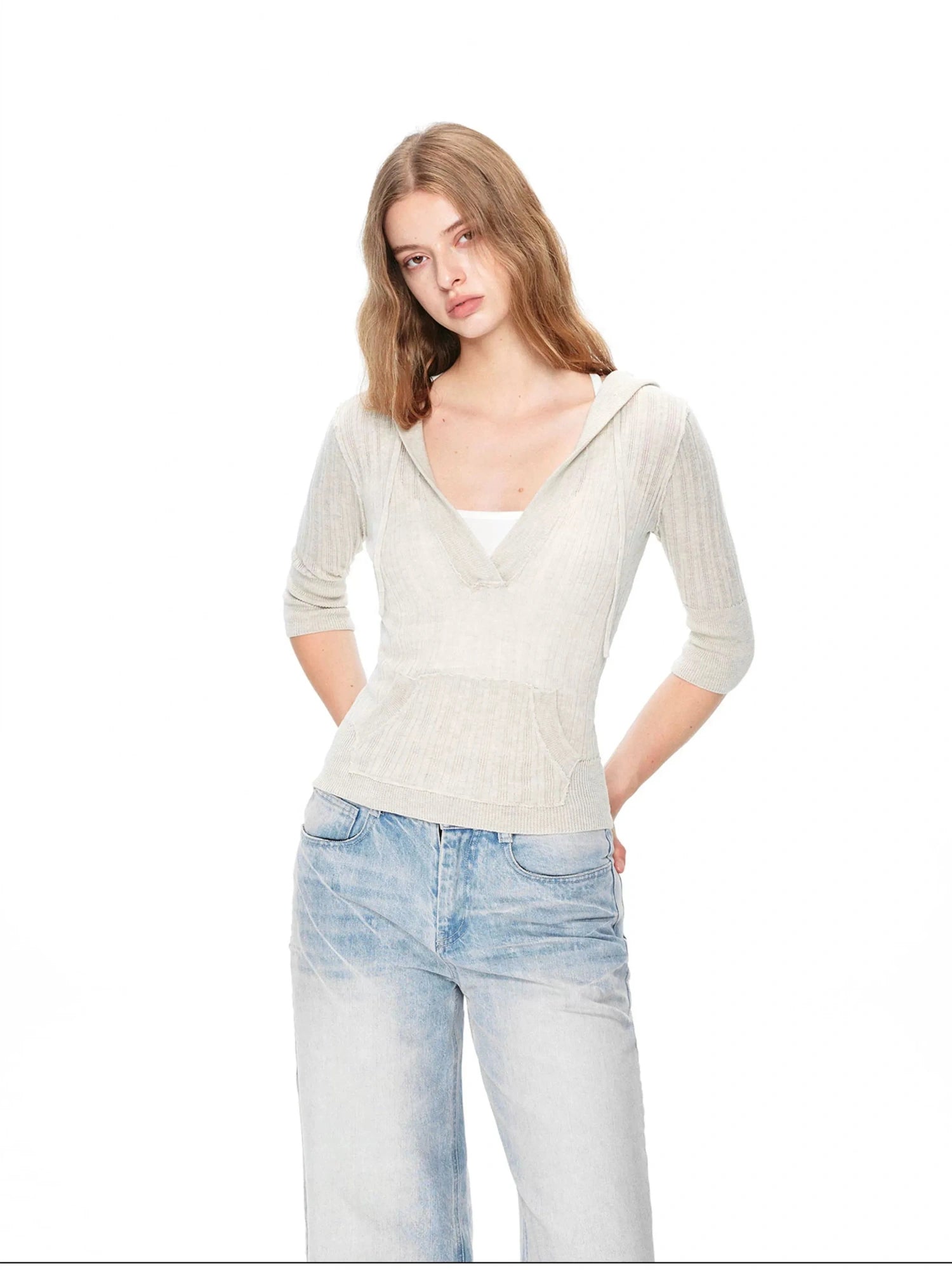 kvkv Vintage V-neck Cropped Cable Knit Sweater
