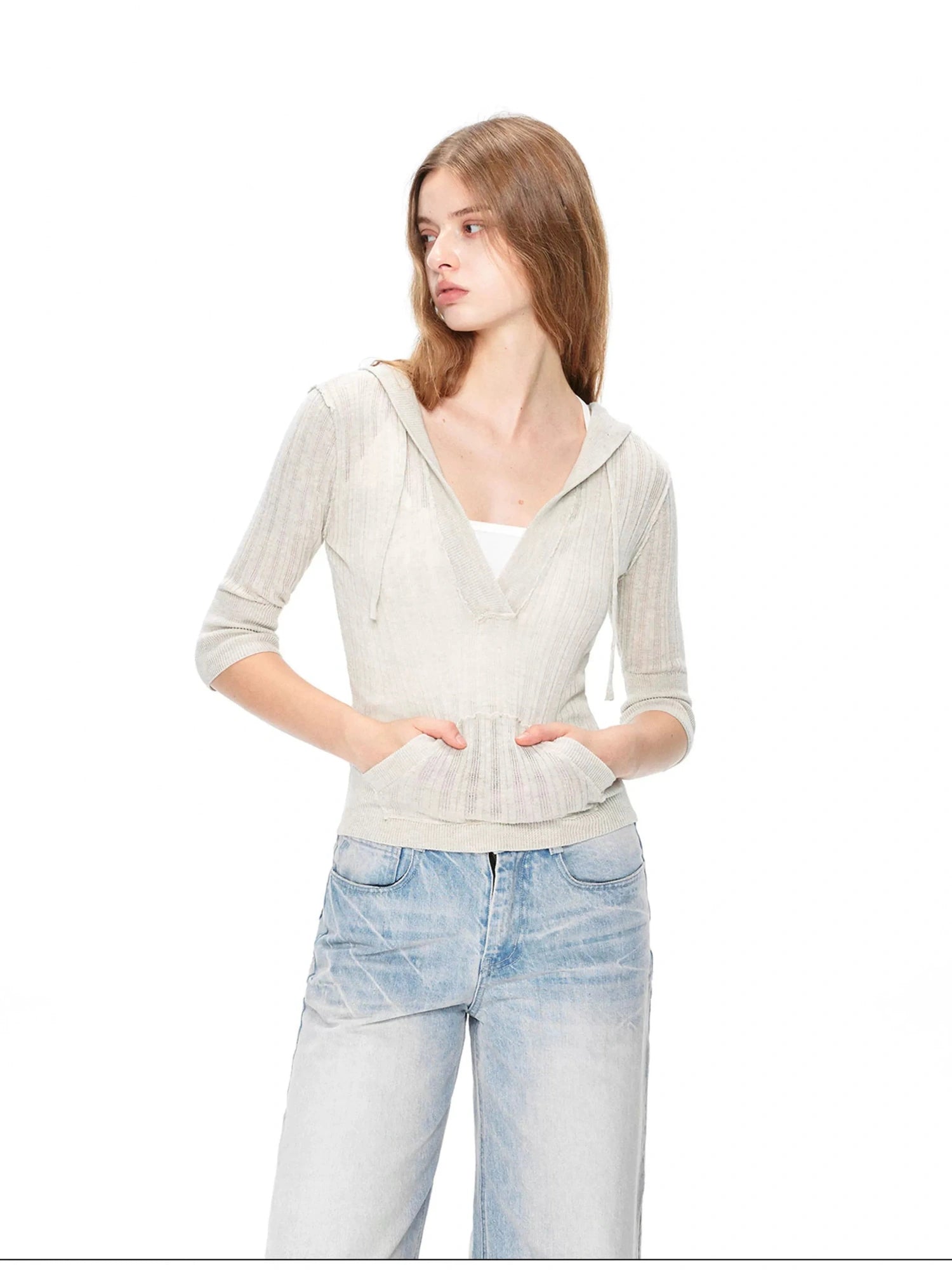 kvkv Vintage V-neck Cropped Cable Knit Sweater