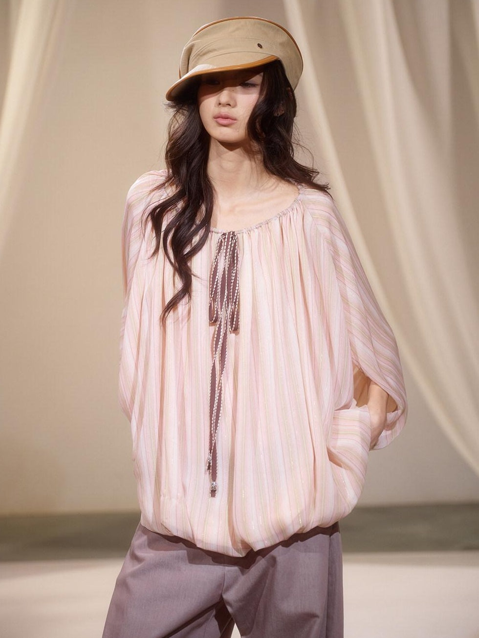 lvetong Breathable Polyester Striped Loose Streetwear Women Pink Long Sleeve T-Shirts
