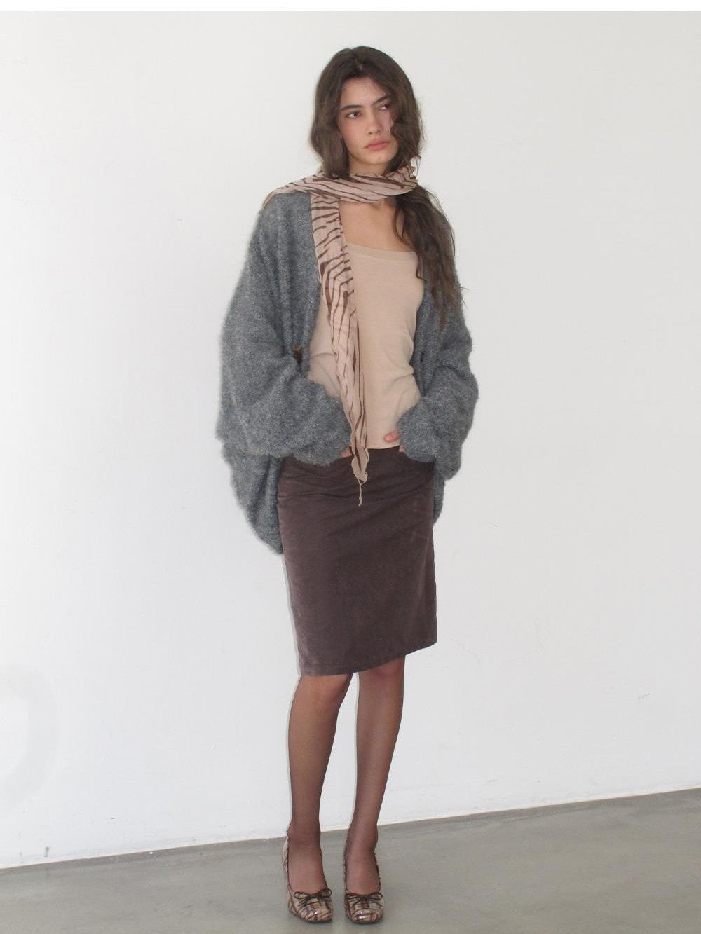 lvetong Faux Suede Brushed Straight Back Slit Women&