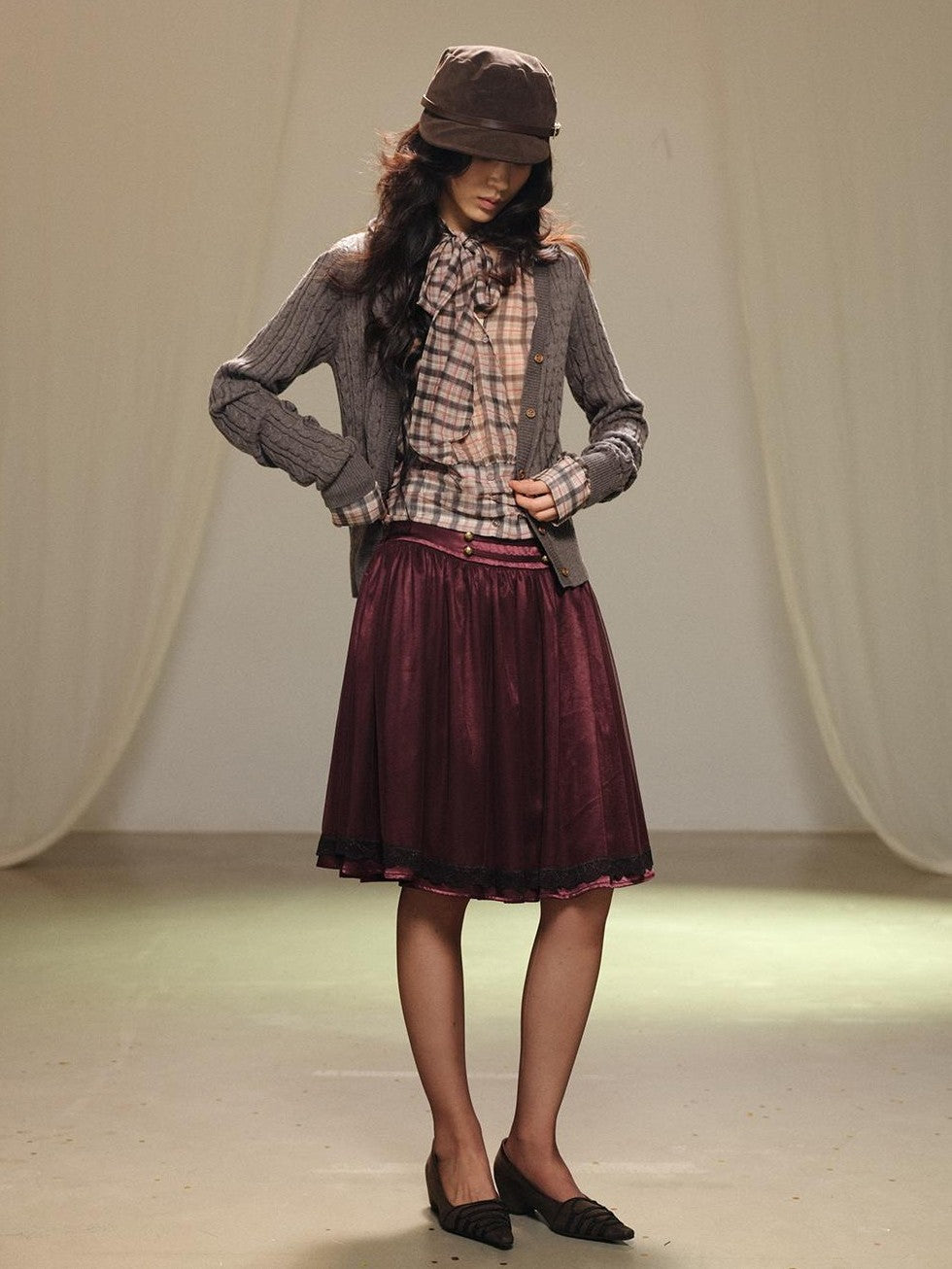 lvetong Gray Cable Knit V-neck Buttoned Fitted Women&
