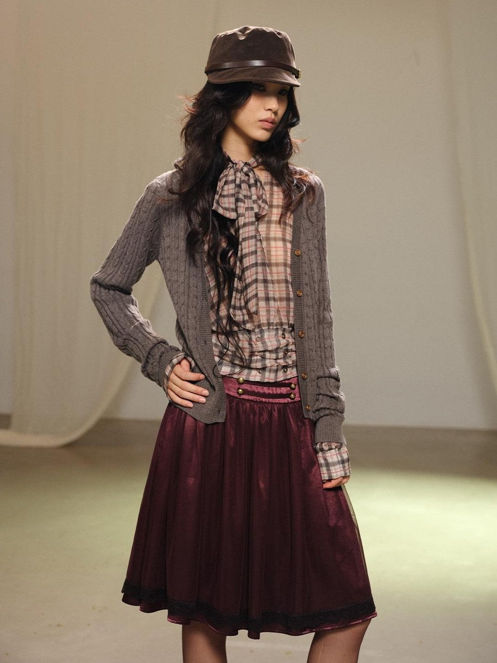 lvetong Gray Cable Knit V-neck Buttoned Fitted Women&