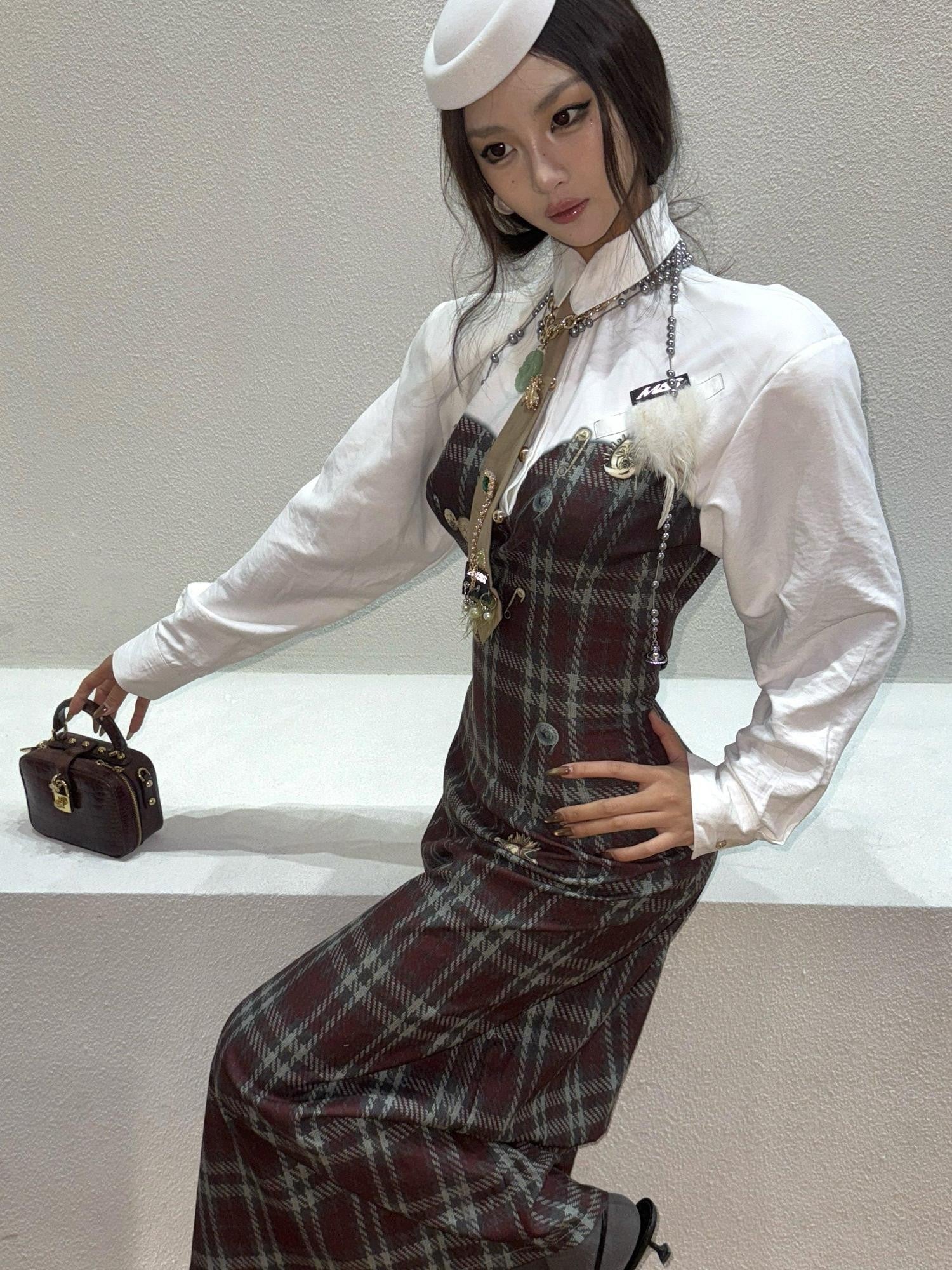 mss studio Plaid Long Sleeve Padded Shoulders Cinched Waist Women&