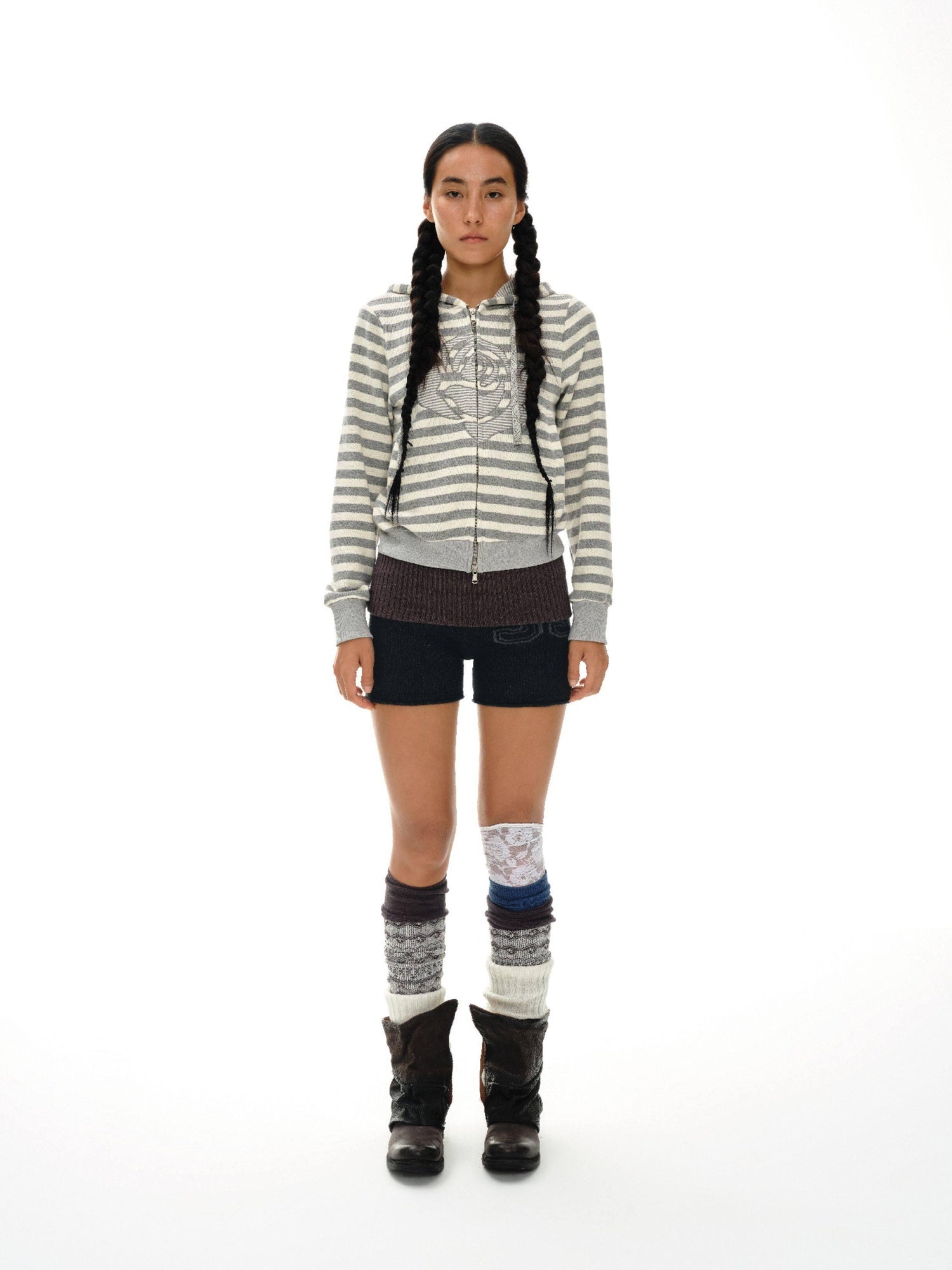 oinimi 100 Percent Cotton Slim Fit Cropped Streetwear Women Floral Oatmeal Hoodies