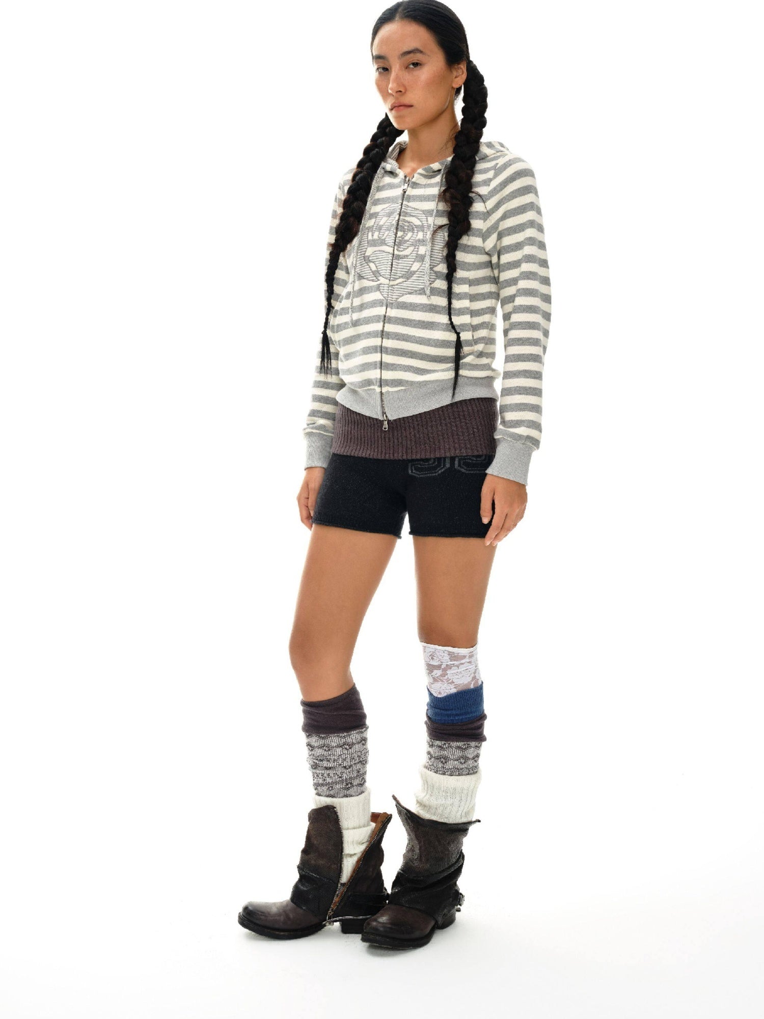 oinimi 100 Percent Cotton Slim Fit Cropped Streetwear Women Floral Oatmeal Hoodies