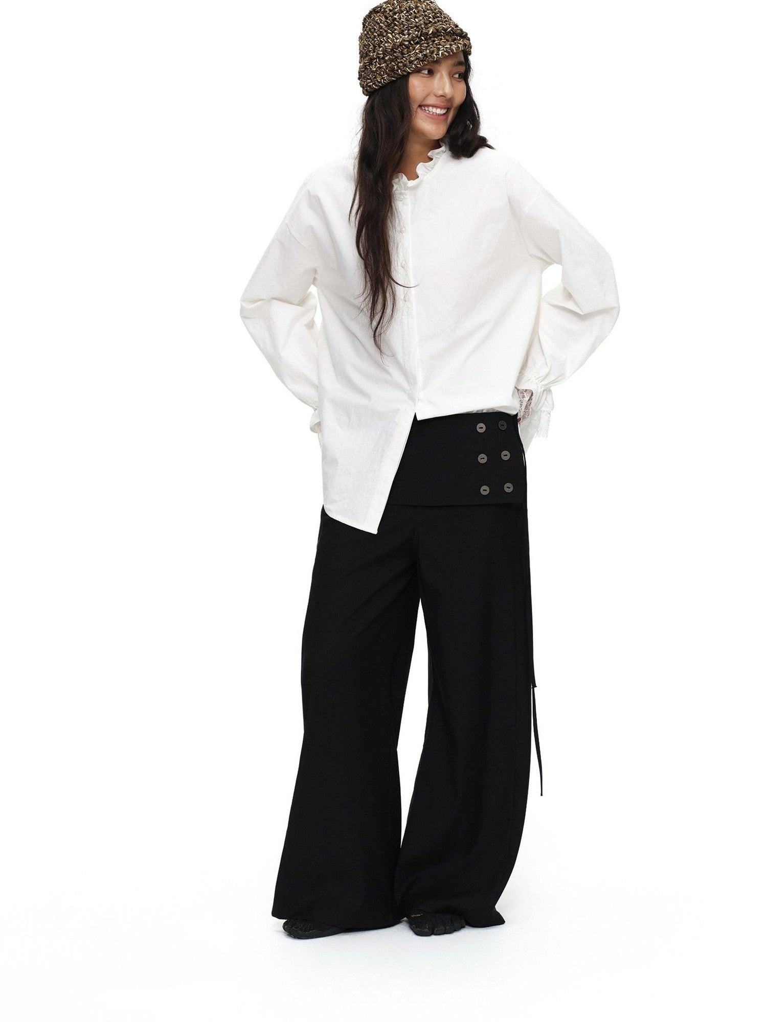 oinimi Black Button Detail Detachable Skirt Straight Women&