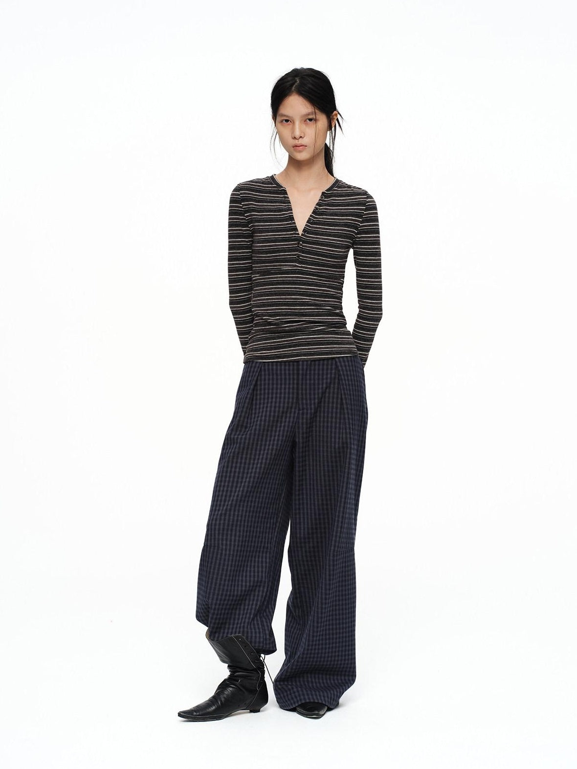 oinimi Deep Navy Plaid Wide Leg Natural Waist Button Closure Casual Pants