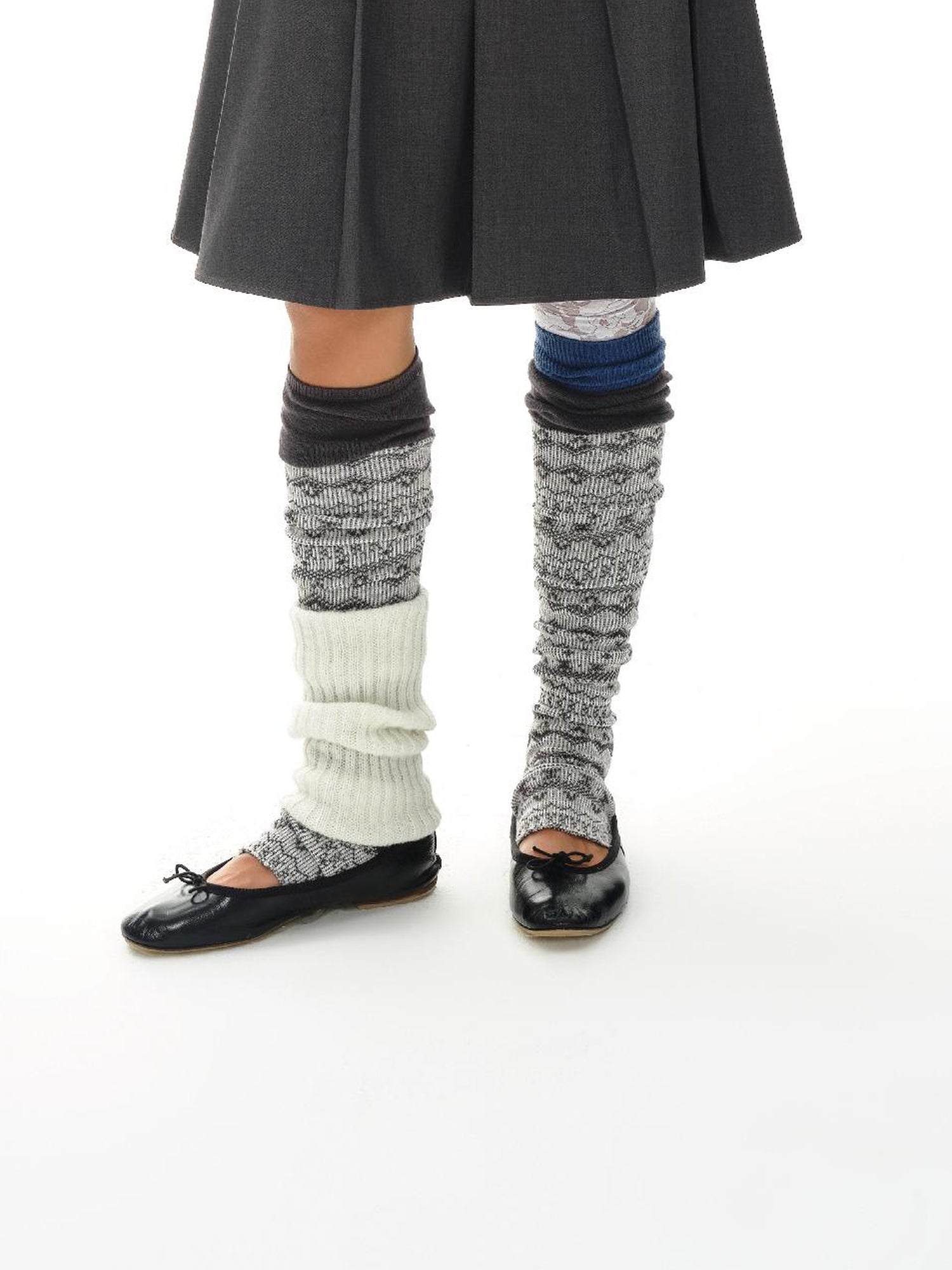 oinimi Grey Pleated Skirt With Double Layer Waistband