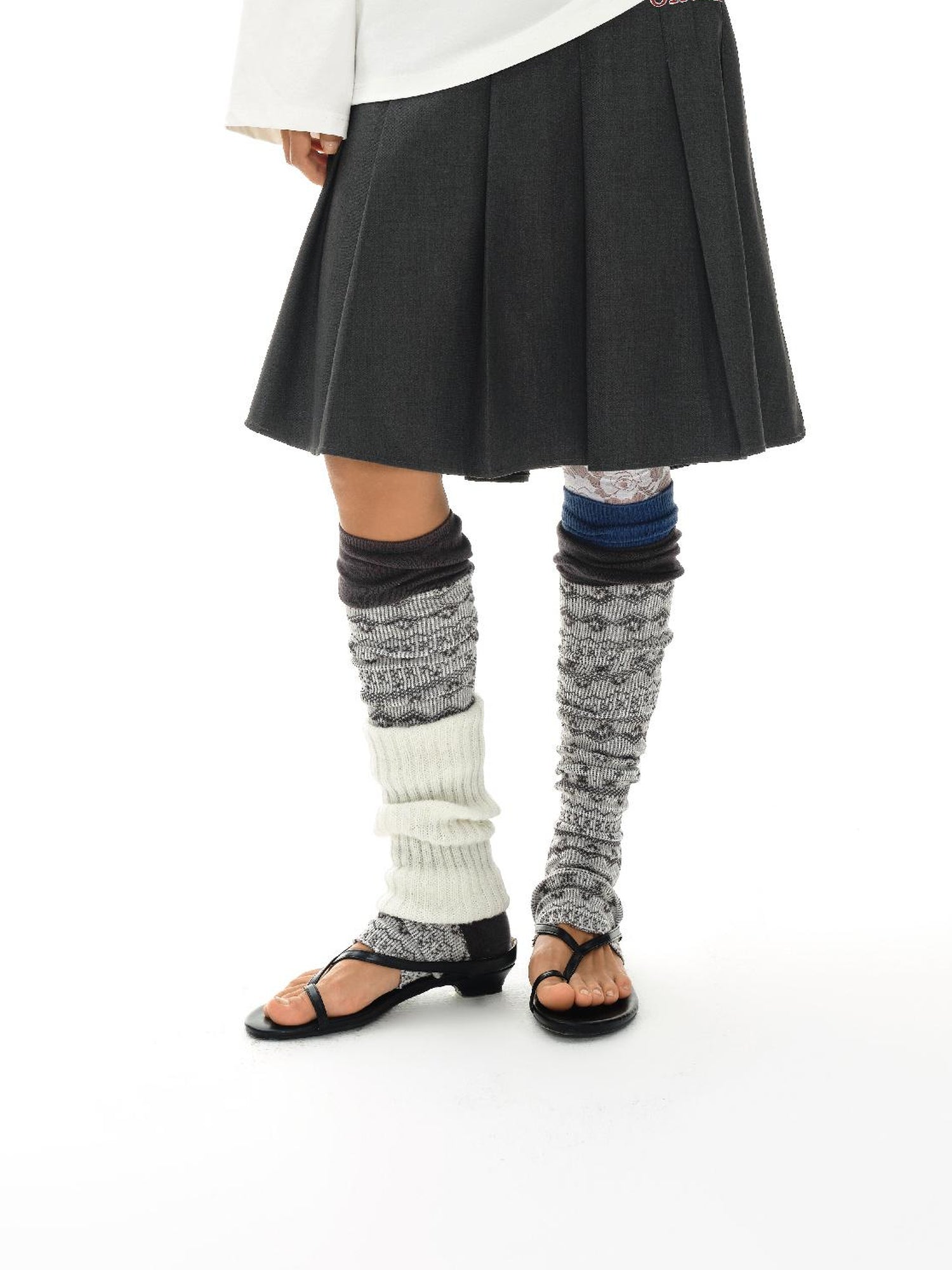 oinimi Grey Pleated Skirt With Double Layer Waistband