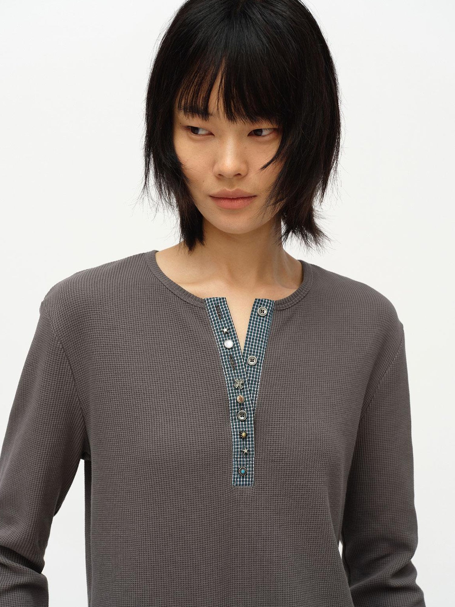 oinimi Henry Collar Waffle Long Sleeve Tee Slim Fit Basic Top