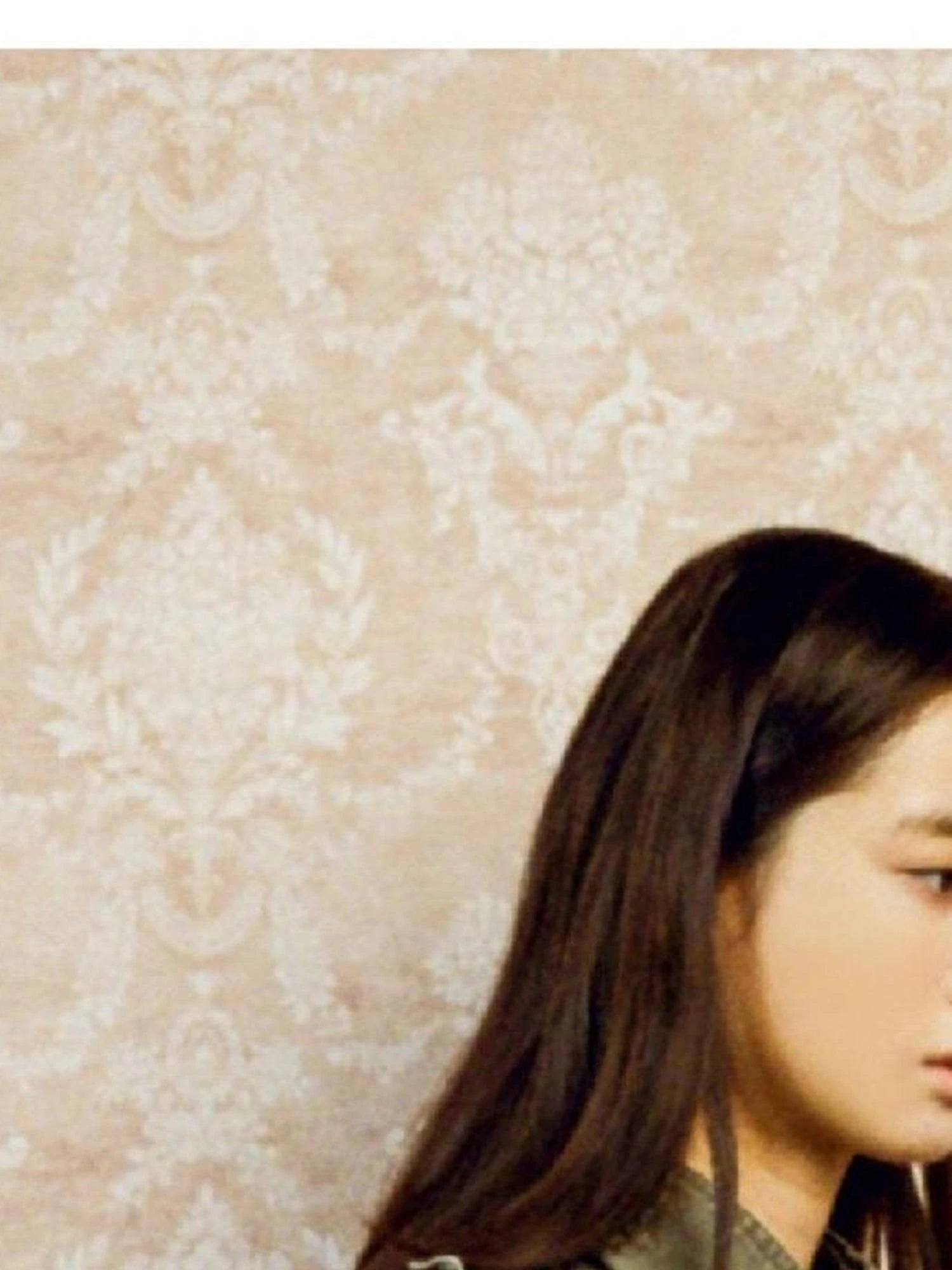 Lace Knotted Checkered Pillow Bag With Fluffy Cotton Ruffle Strap