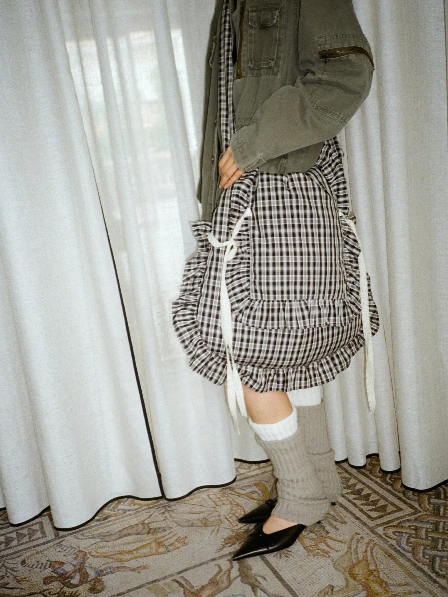 Lace Knotted Checkered Pillow Bag With Fluffy Cotton Ruffle Strap