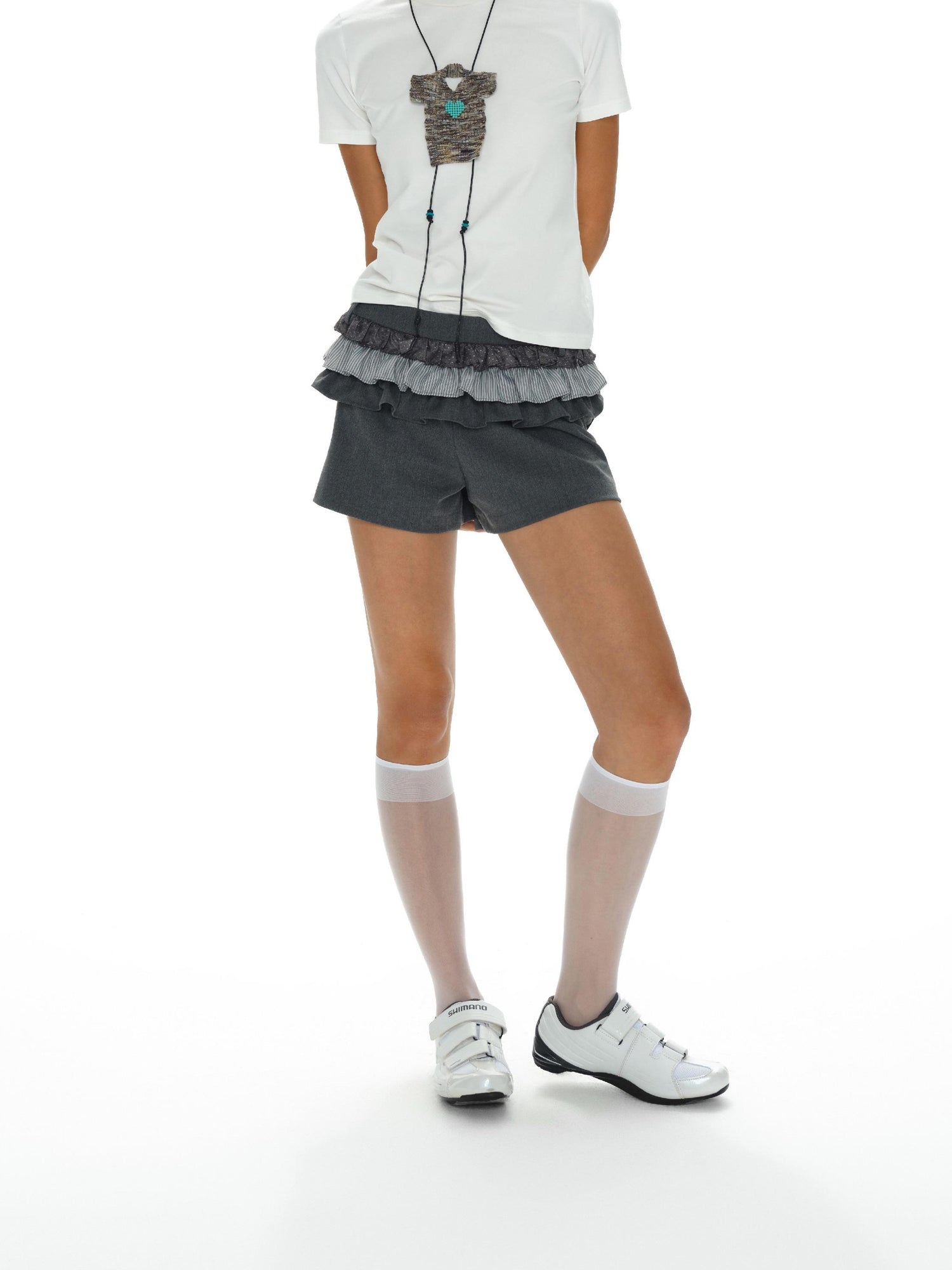 oinimi Layered Ruffle Hem Denim Shorts