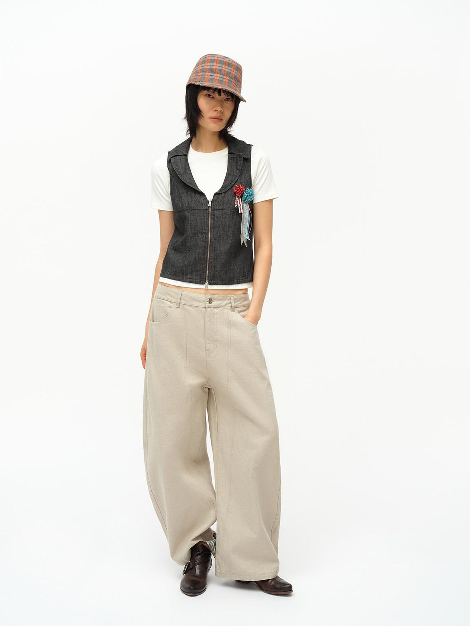 oinimi Low Cut Denim Vest With Open Collar In Charcoal Gray