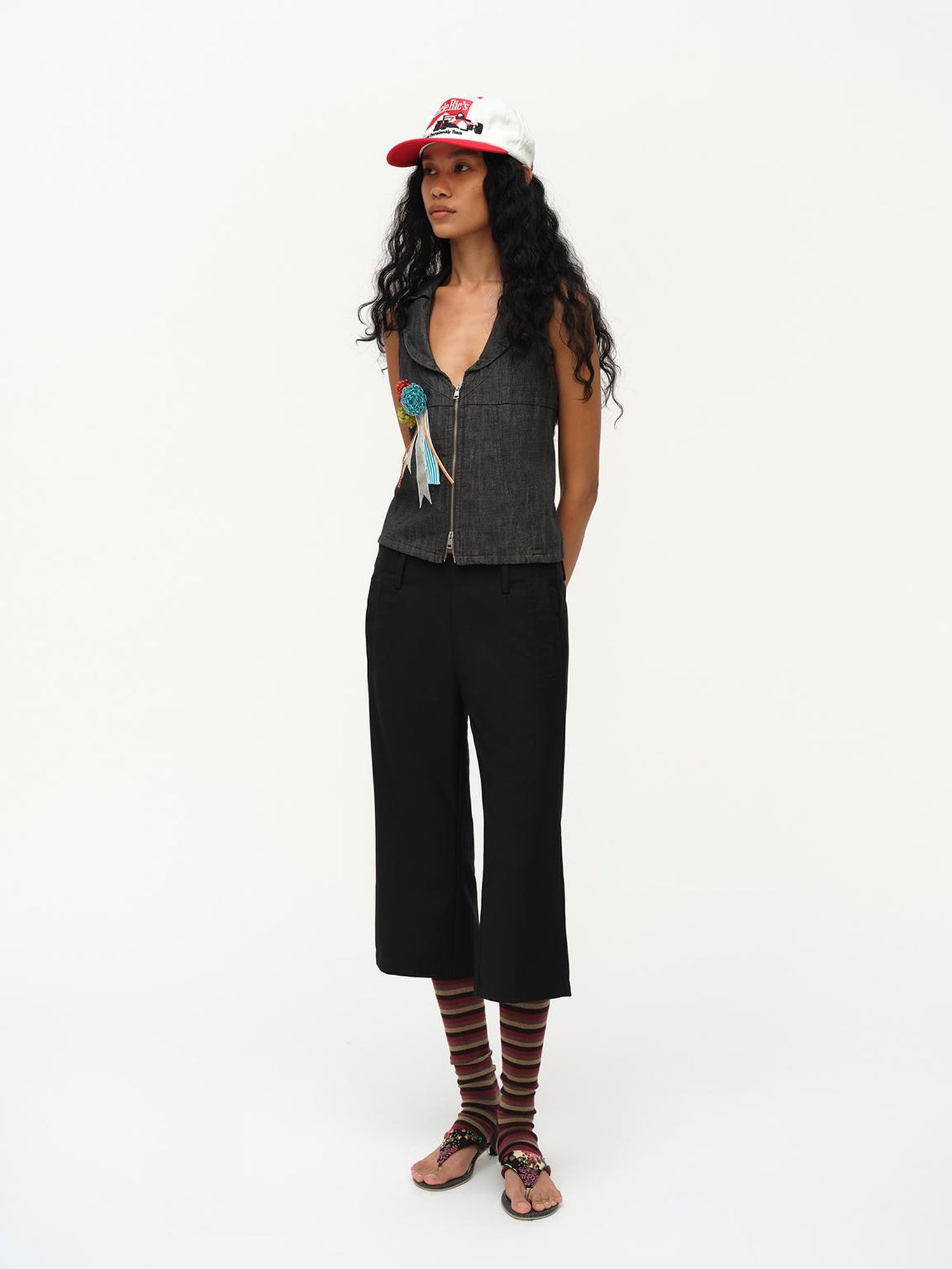 oinimi Low Cut Denim Vest With Open Collar In Charcoal Gray
